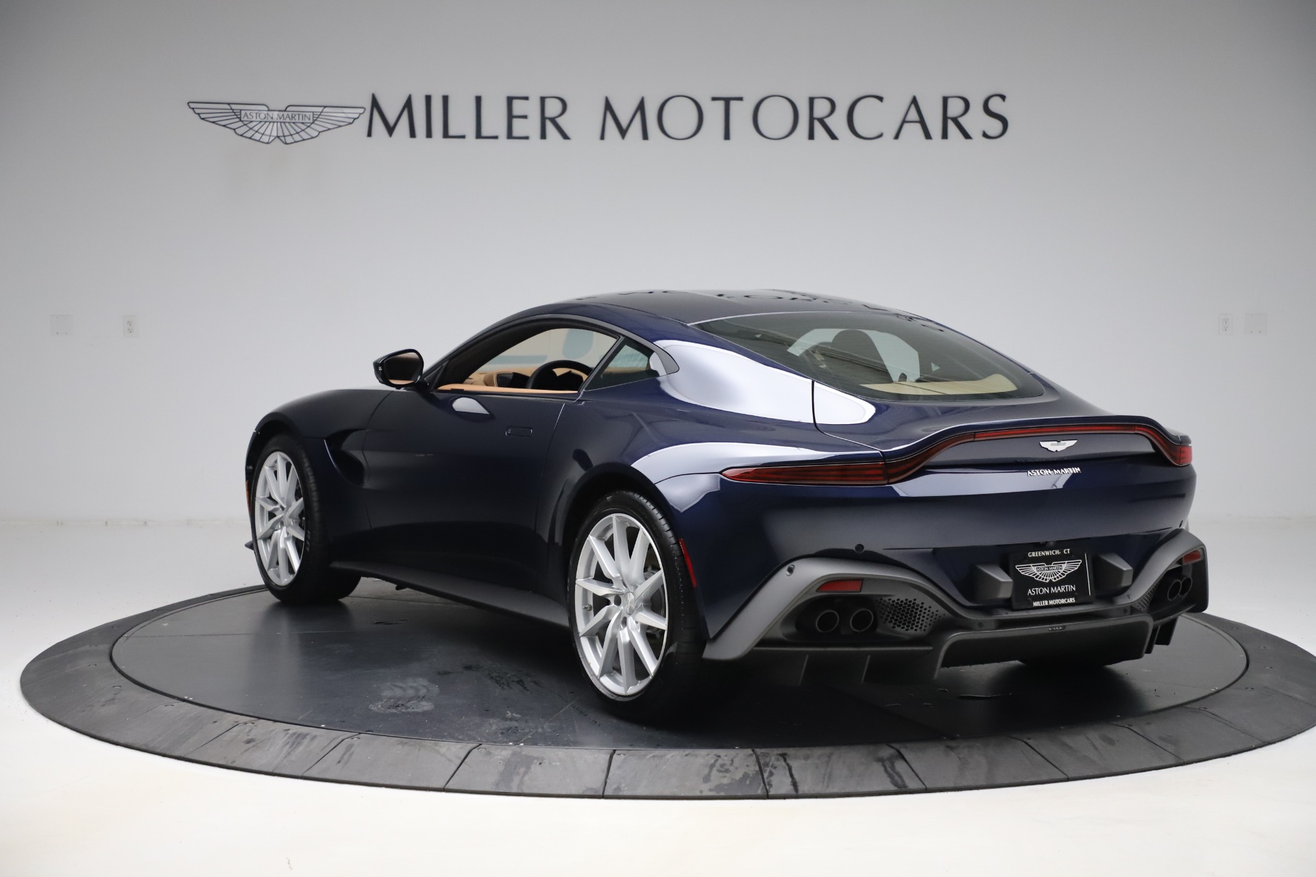 New 2020 Aston Martin Vantage Coupe | St. Petersburg, FL
