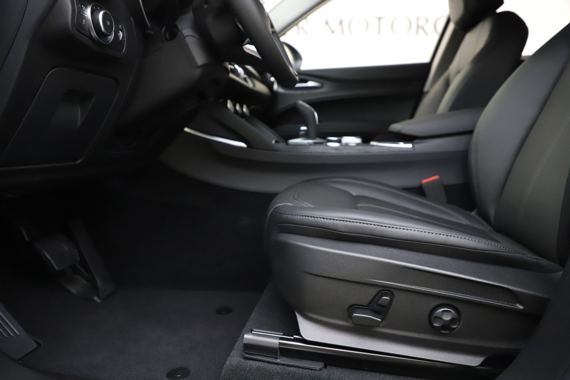 New 2020 Alfa Romeo Stelvio Q4 | St. Petersburg, FL