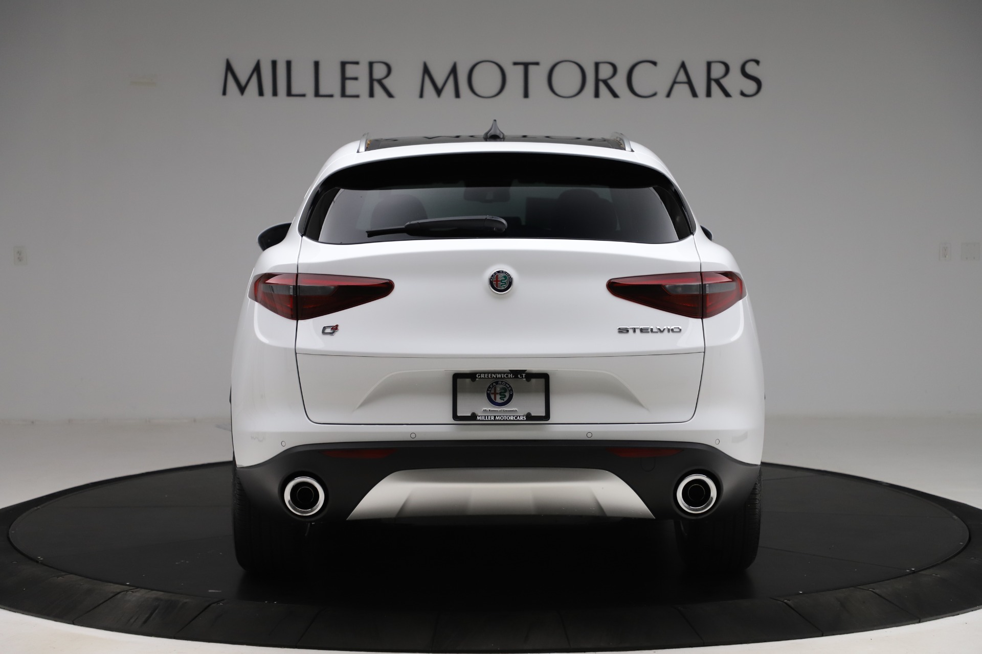 New 2020 Alfa Romeo Stelvio Q4 | St. Petersburg, FL