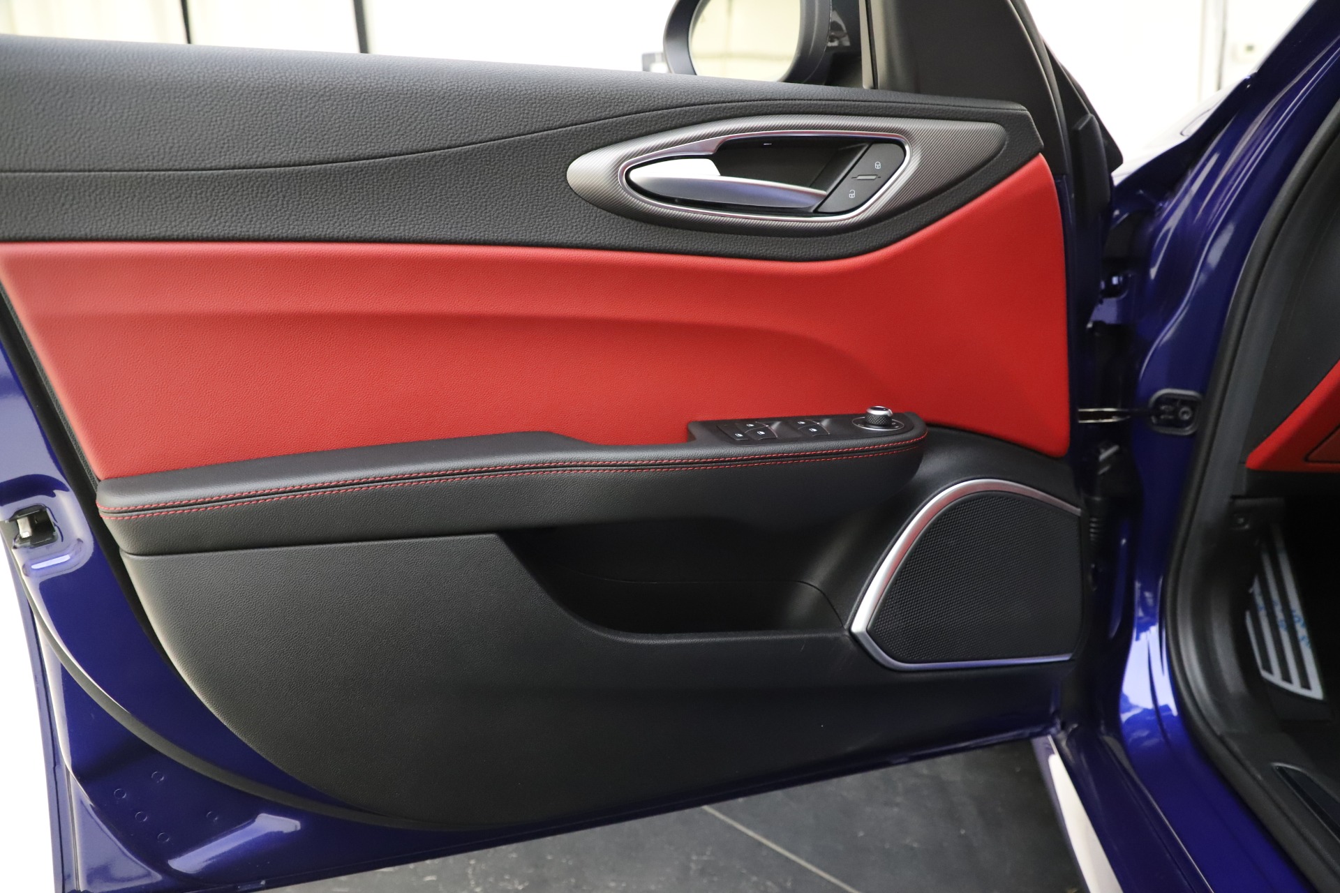 New 2020 Alfa Romeo Giulia Ti Sport Q4 | St. Petersburg, FL