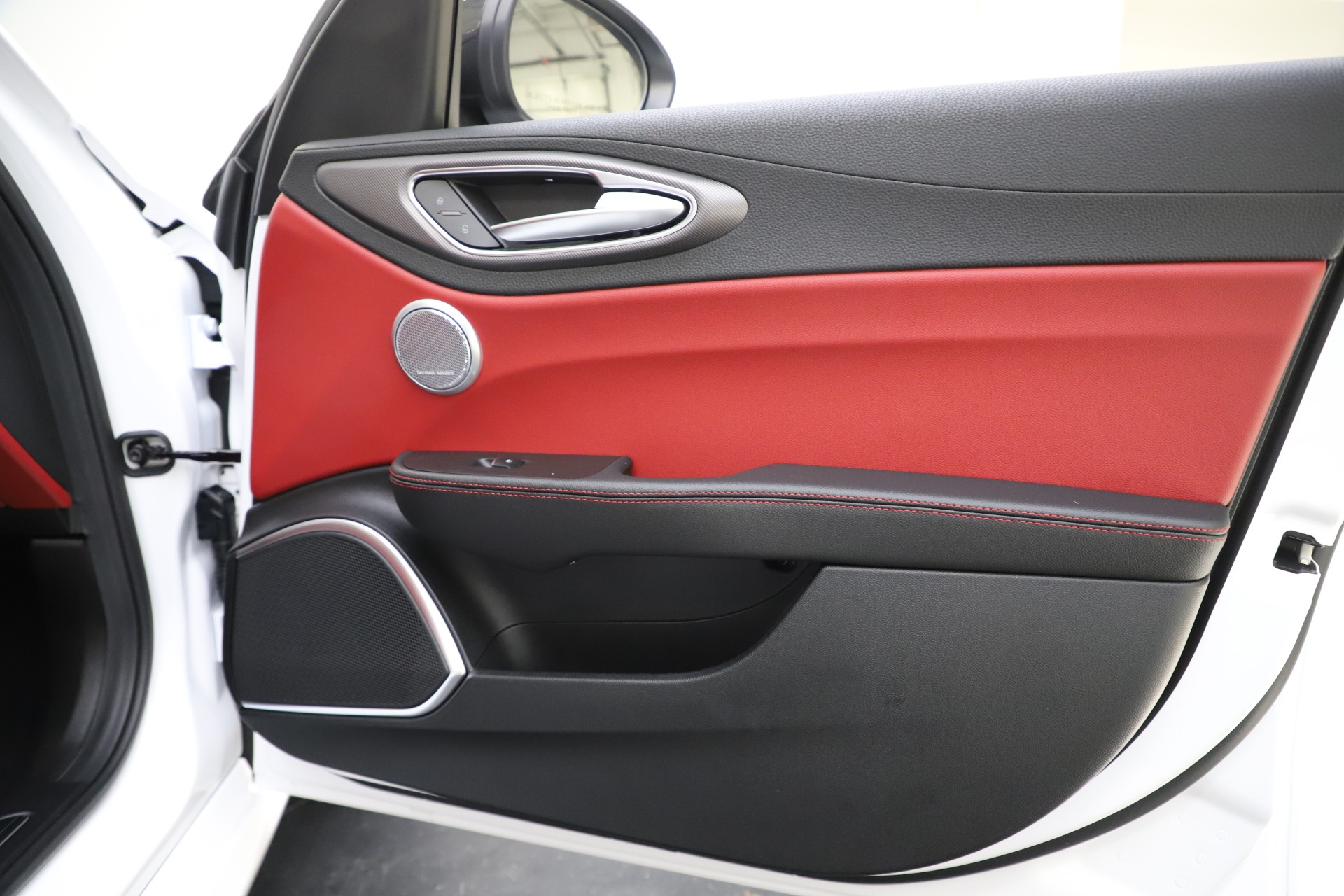 New 2020 Alfa Romeo Giulia Ti Sport Q4 | St. Petersburg, FL