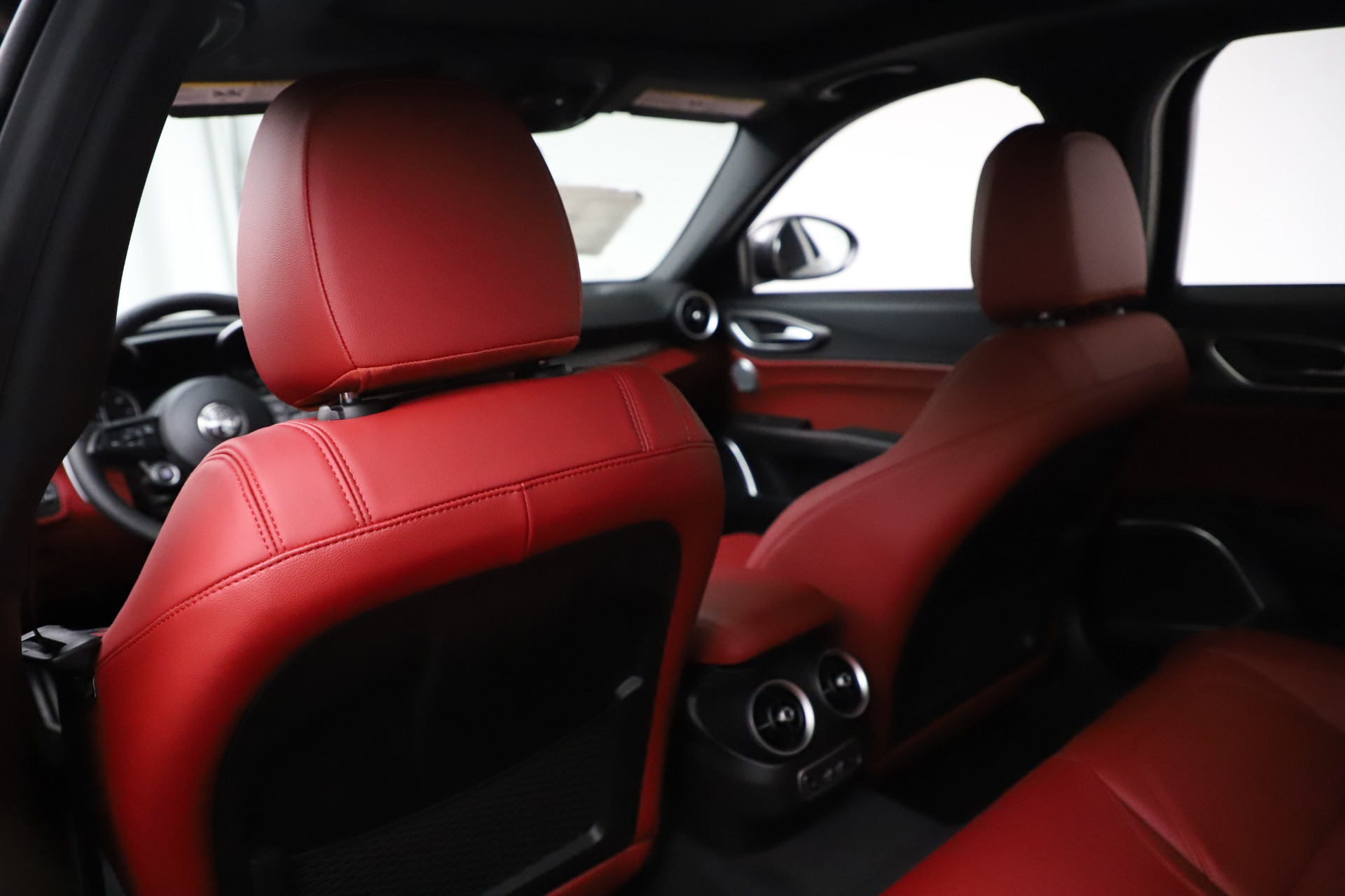 New 2020 Alfa Romeo Giulia Ti Sport Q4 | St. Petersburg, FL