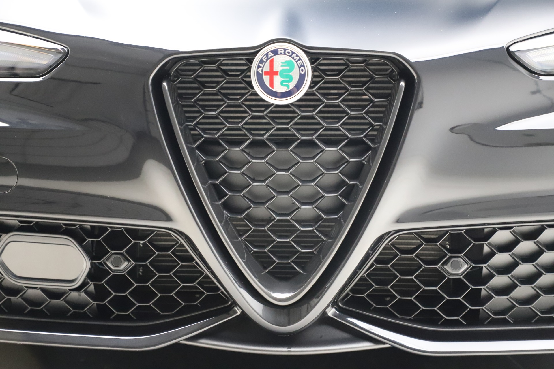 New 2020 Alfa Romeo Giulia Ti Sport Q4 | St. Petersburg, FL