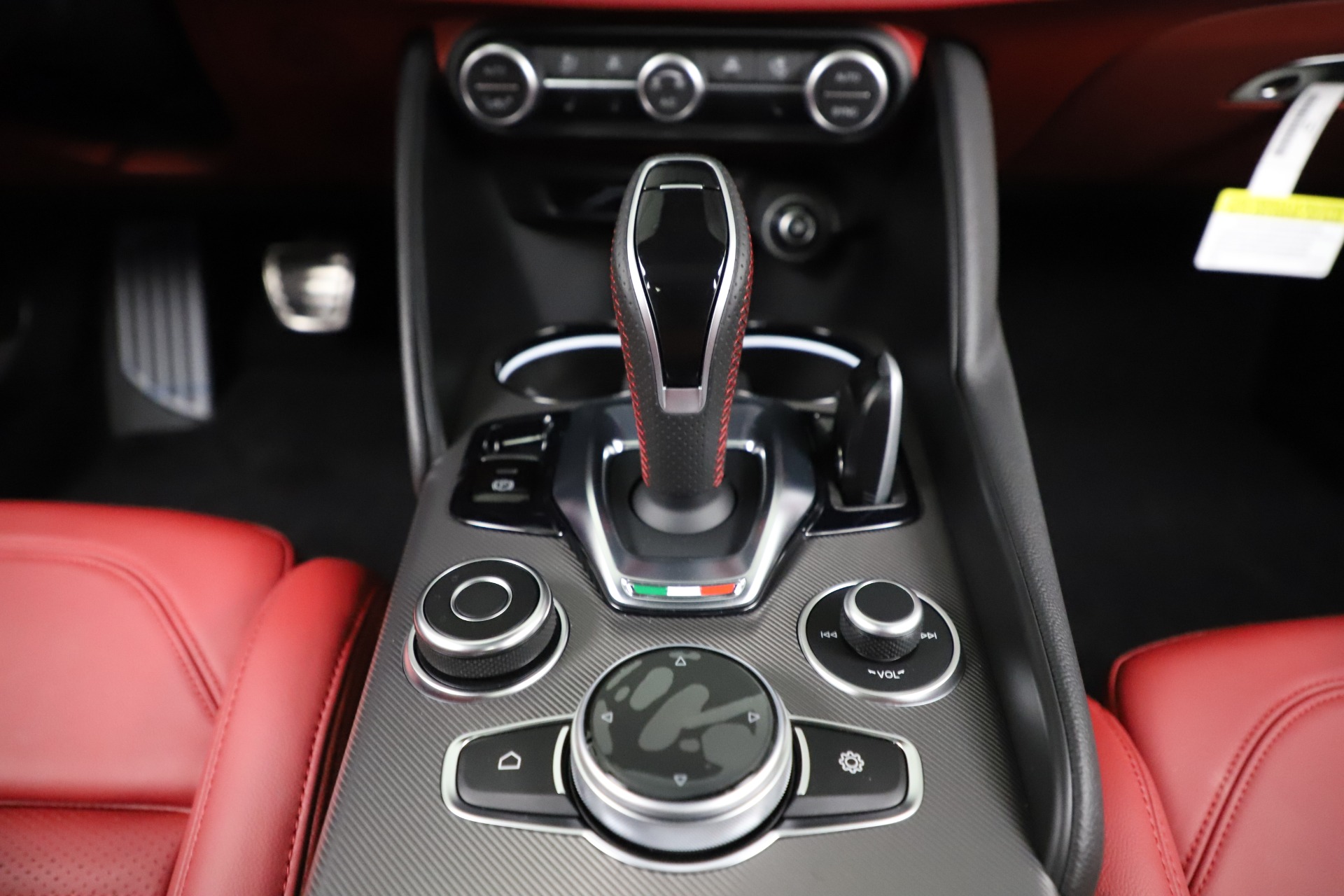 New 2020 Alfa Romeo Giulia Ti Sport Q4 | St. Petersburg, FL