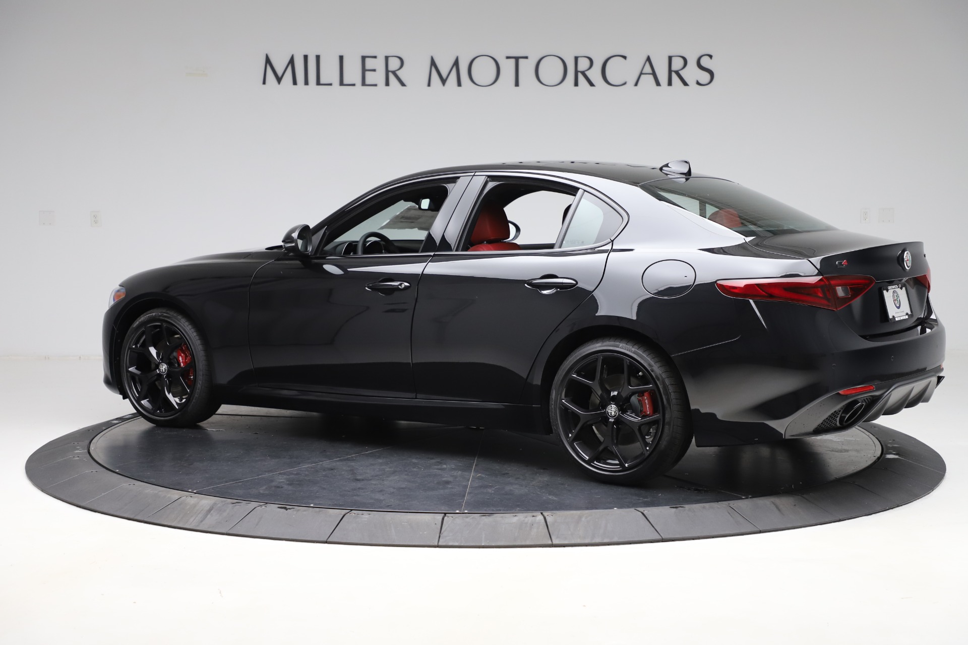 New 2020 Alfa Romeo Giulia Ti Sport Q4 | St. Petersburg, FL