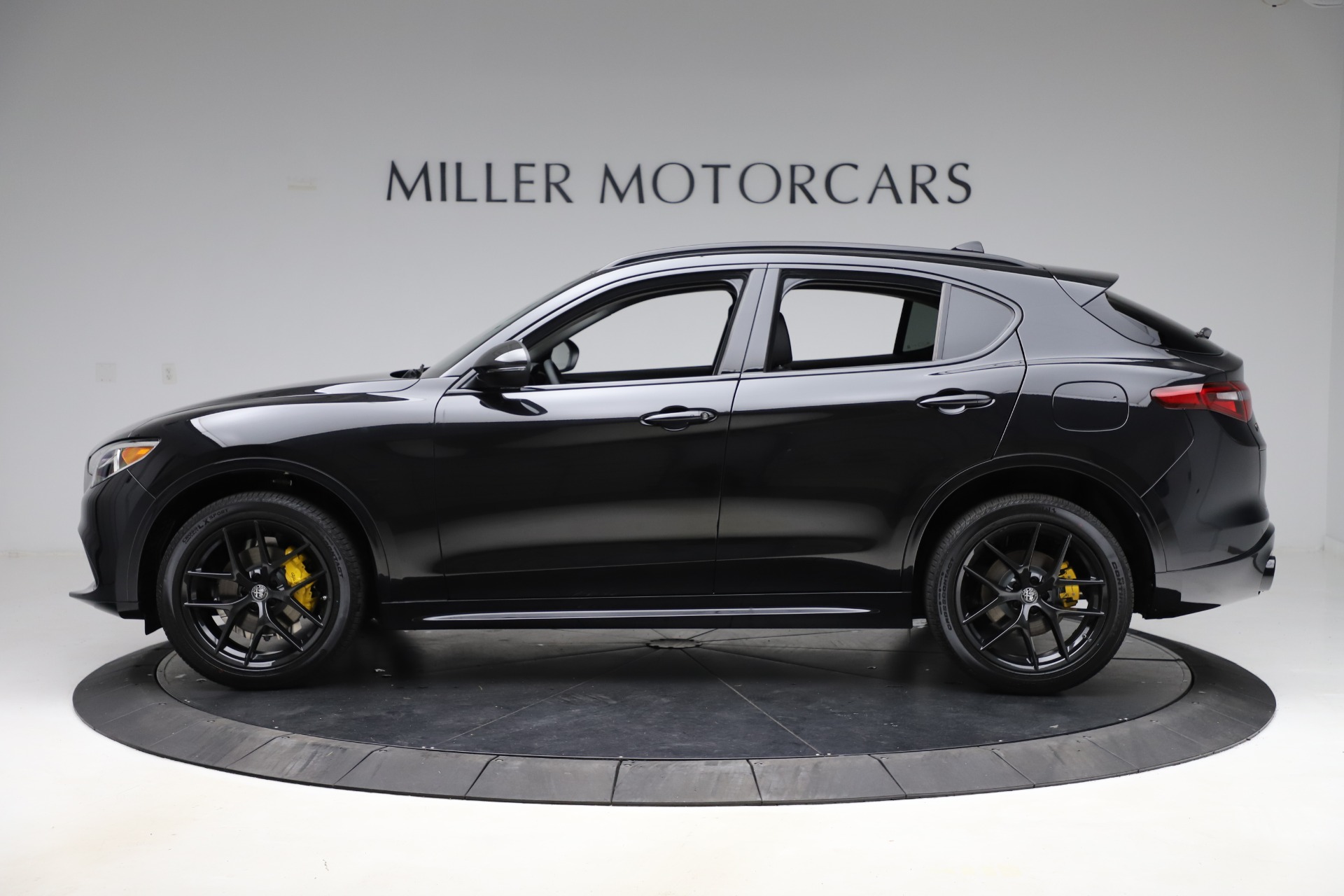 New 2020 Alfa Romeo Stelvio Sport Q4 | St. Petersburg, FL