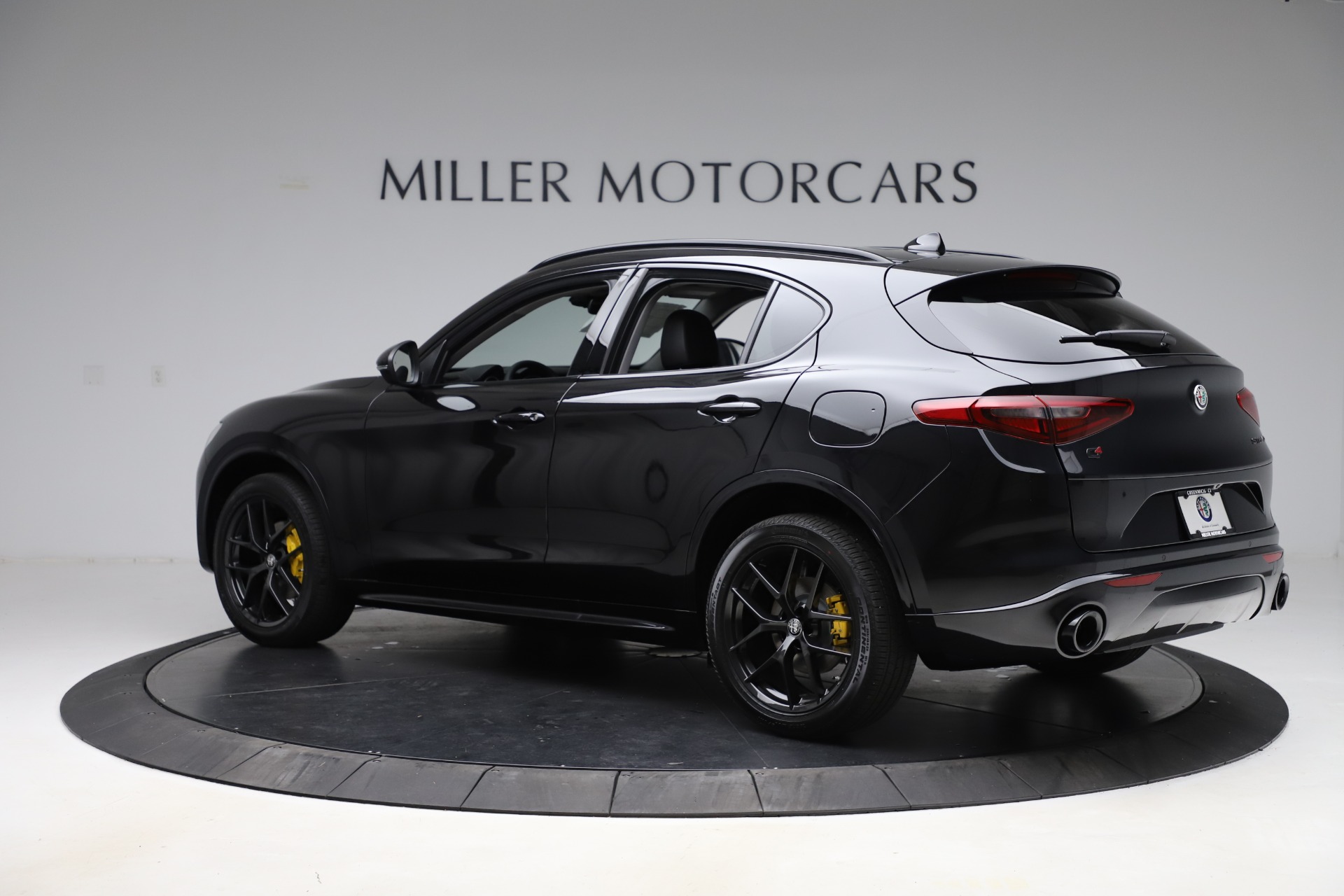 New 2020 Alfa Romeo Stelvio Sport Q4 | St. Petersburg, FL