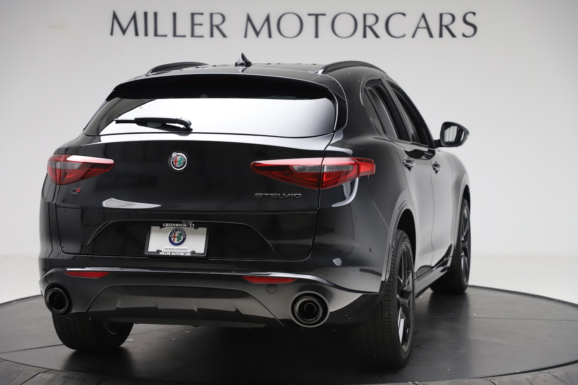 New 2020 Alfa Romeo Stelvio Sport Q4 | St. Petersburg, FL
