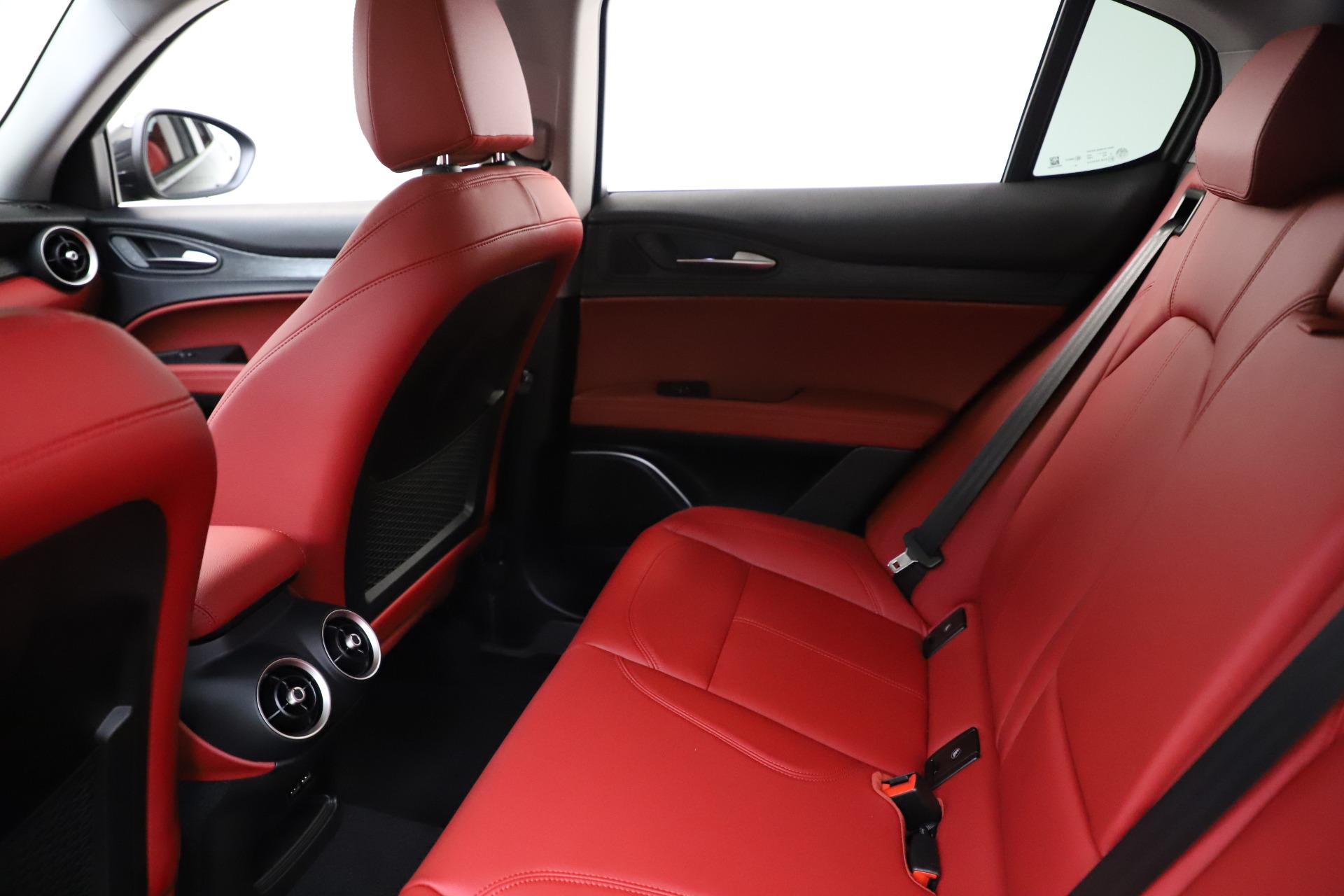 New 2020 Alfa Romeo Stelvio Sport Q4 | St. Petersburg, FL