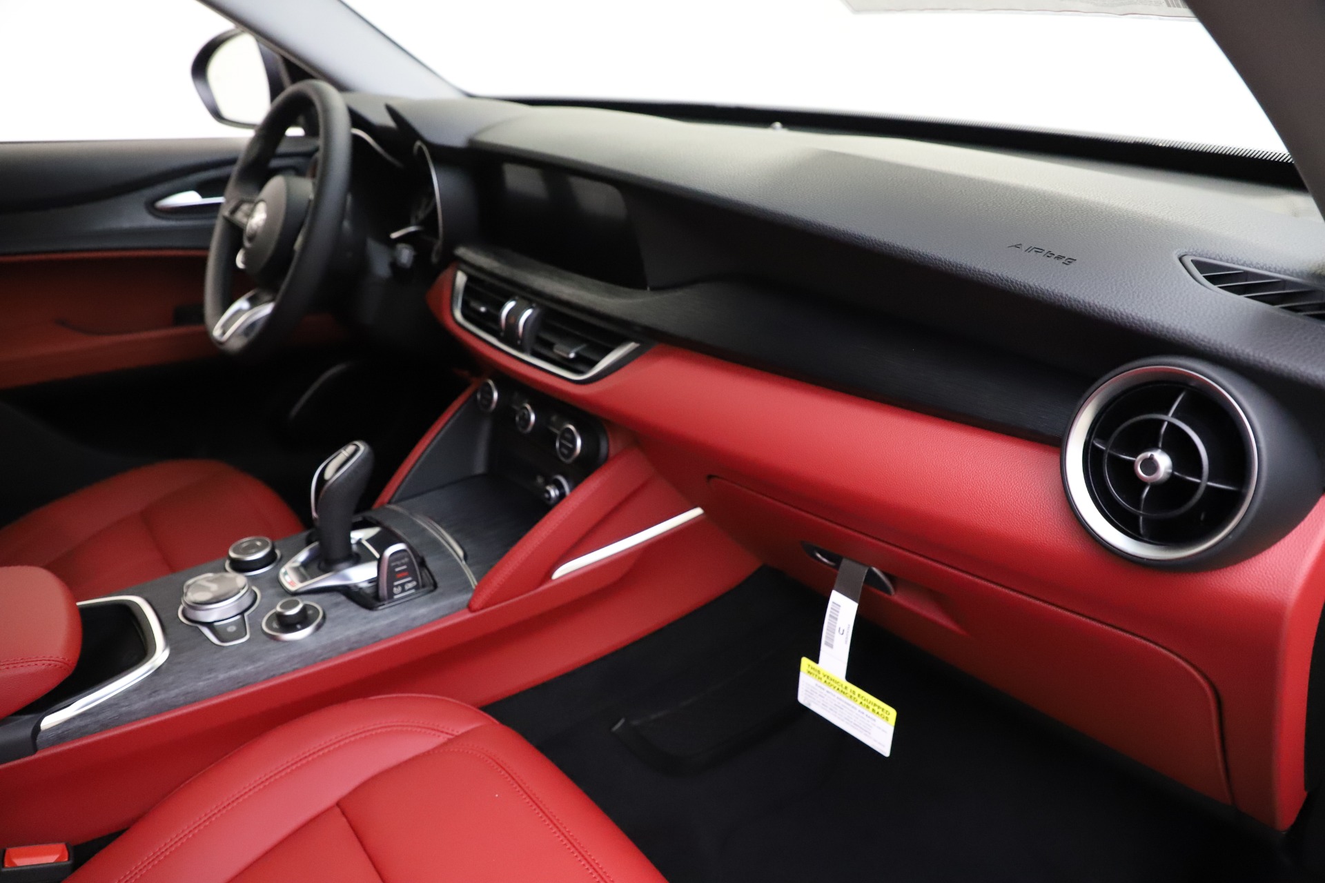 New 2020 Alfa Romeo Stelvio Sport Q4 | St. Petersburg, FL