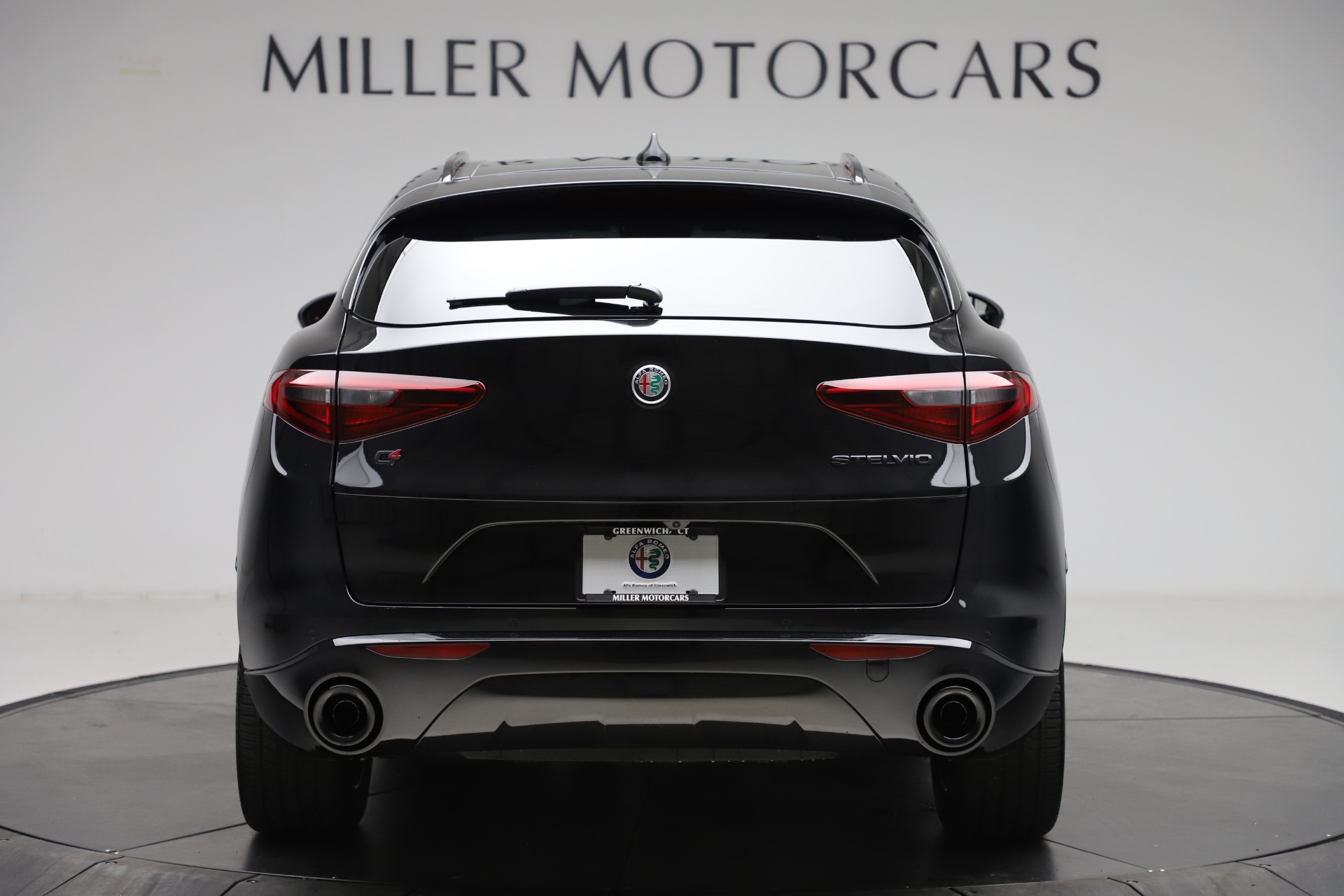 New 2020 Alfa Romeo Stelvio Sport Q4 | St. Petersburg, FL