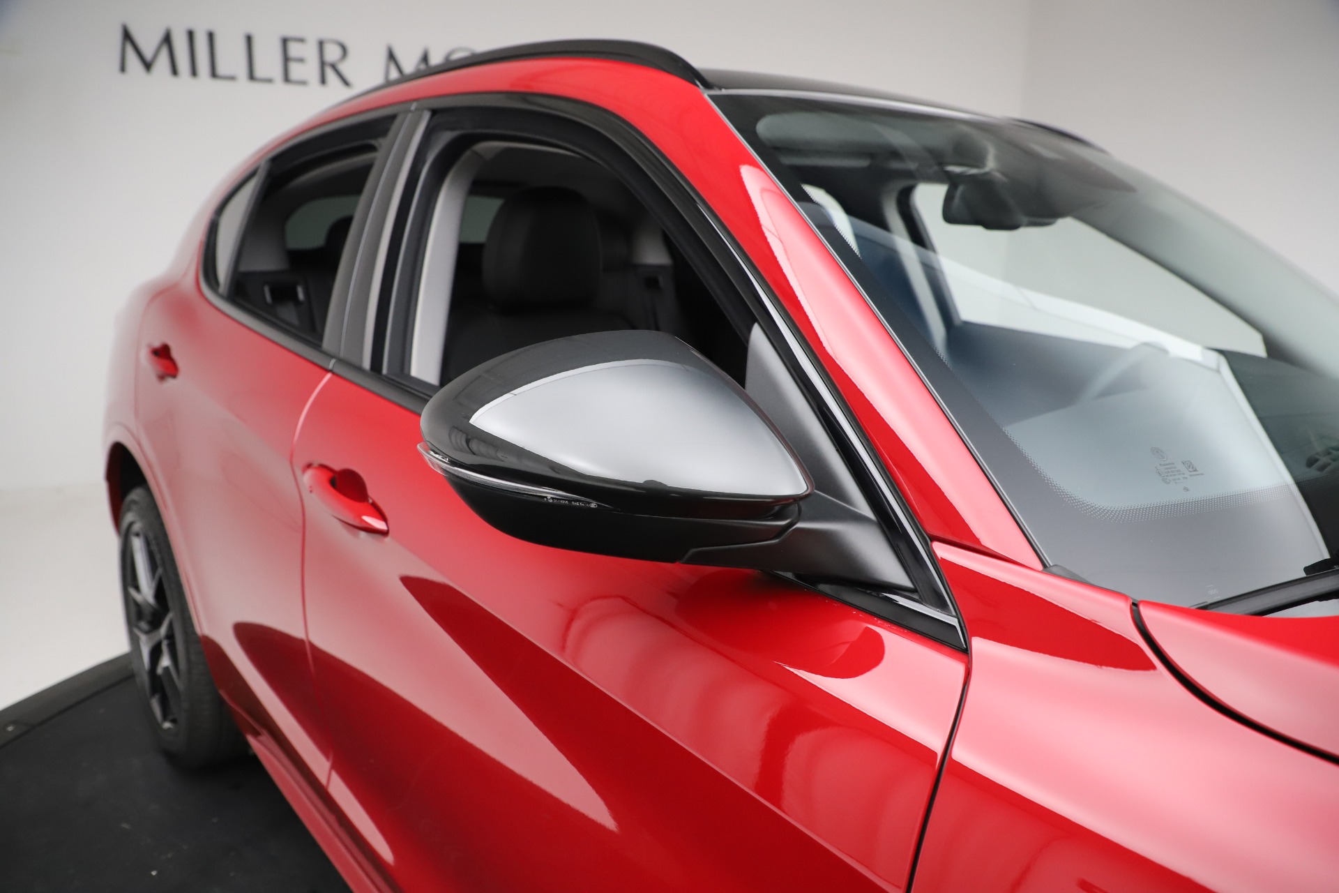 New 2020 Alfa Romeo Stelvio Sport Q4 | St. Petersburg, FL