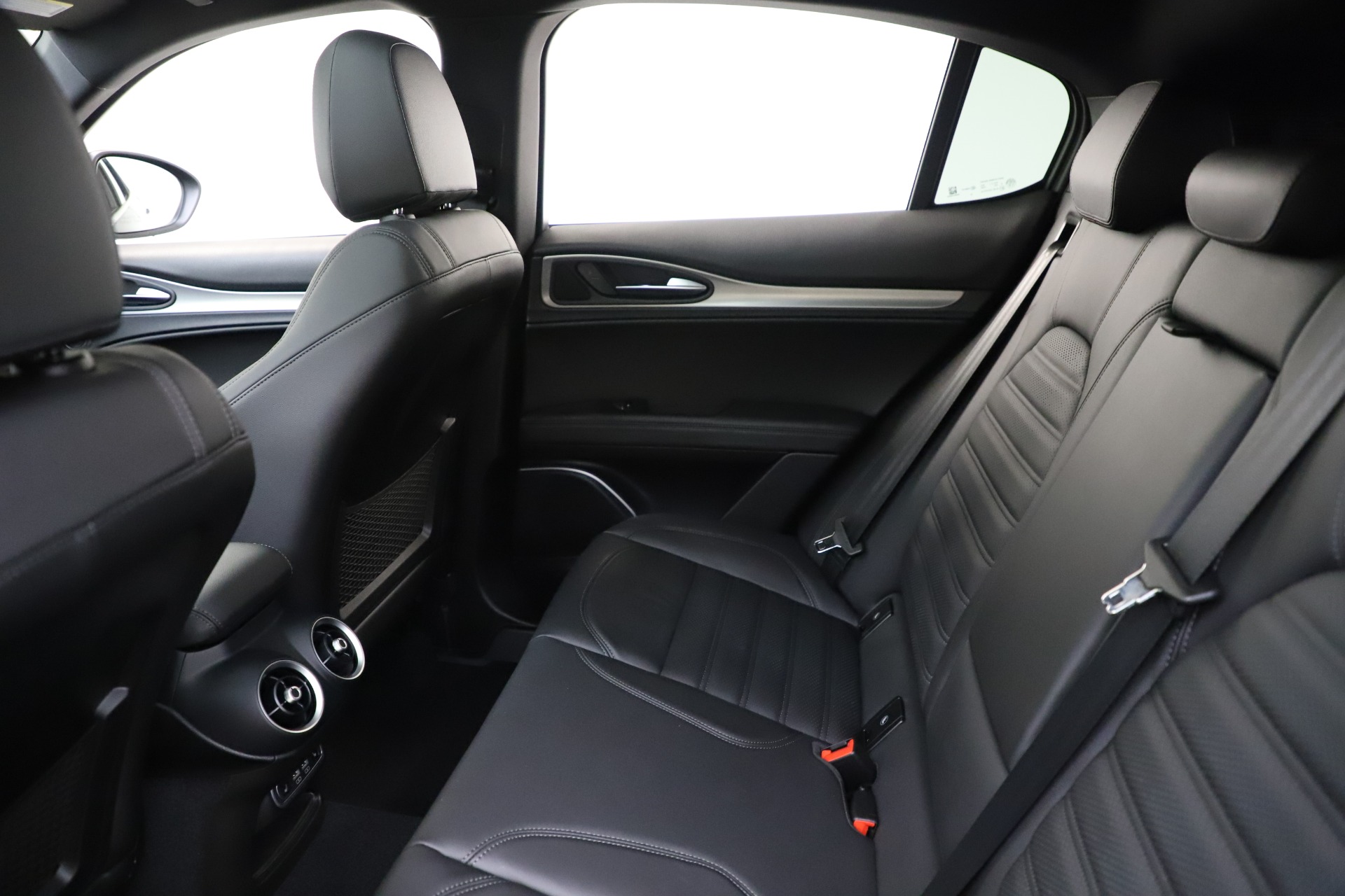 New 2020 Alfa Romeo Stelvio Ti Sport Q4 | St. Petersburg, FL
