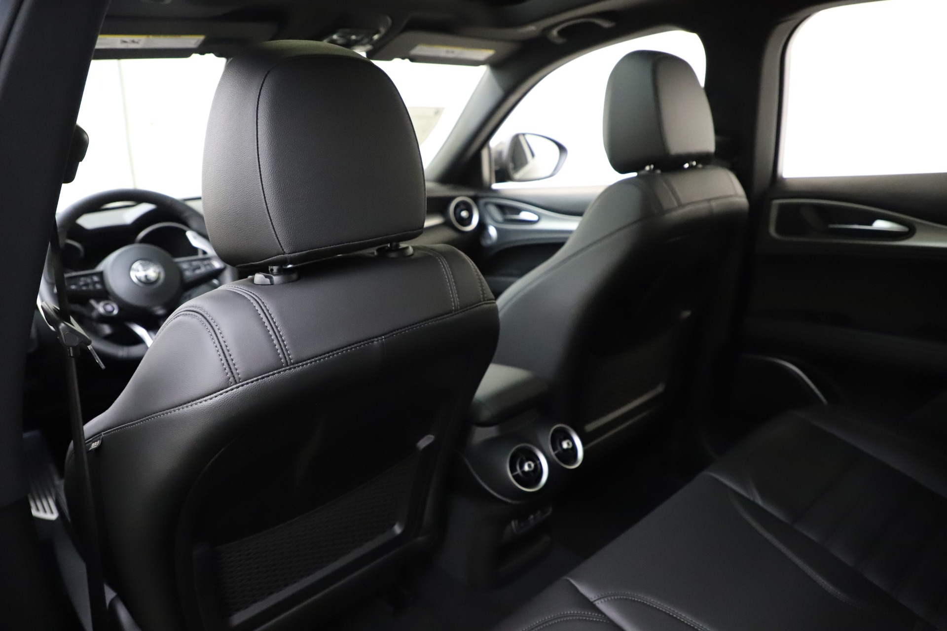 New 2020 Alfa Romeo Stelvio Ti Sport Q4 | St. Petersburg, FL