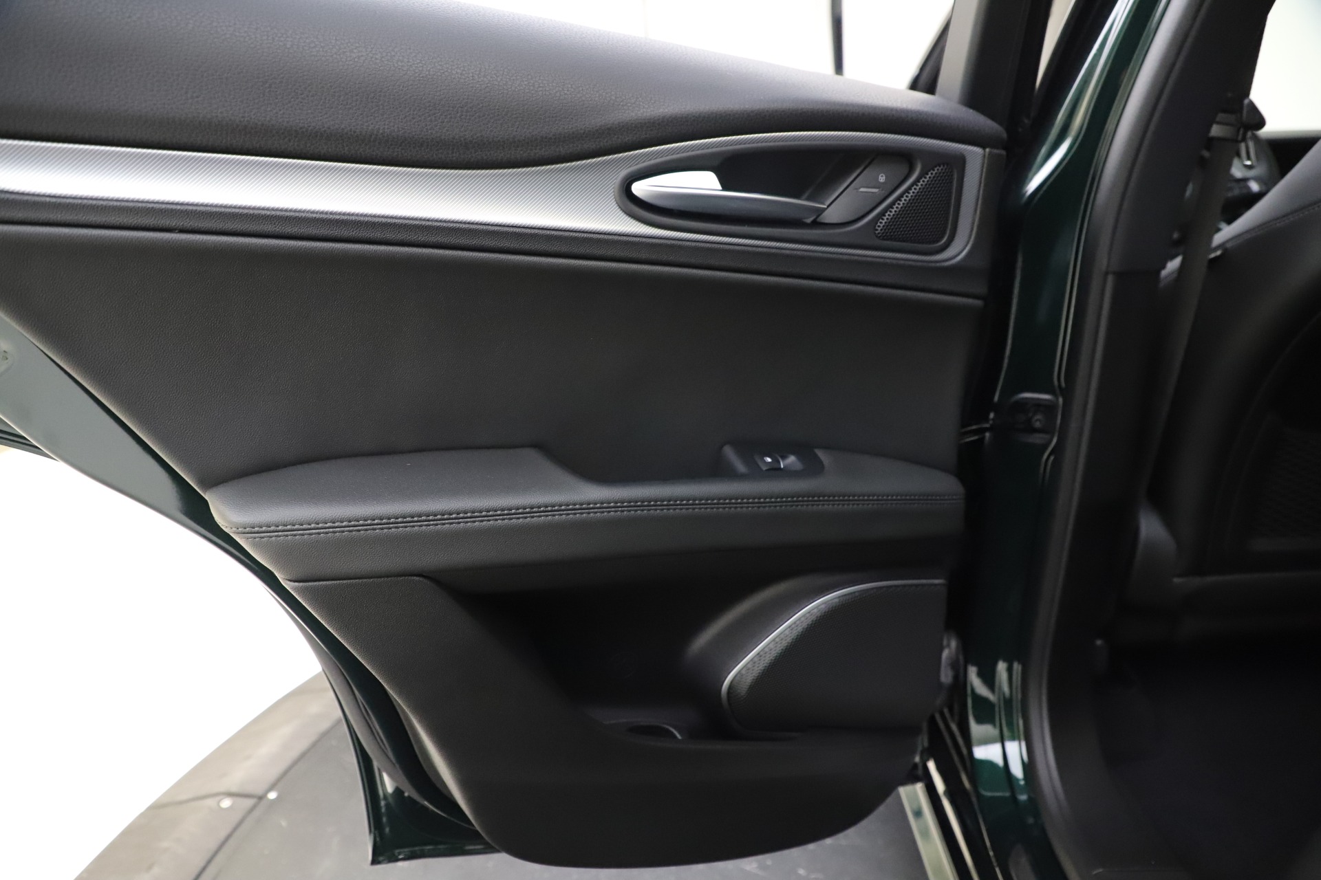 New 2020 Alfa Romeo Stelvio Ti Sport Q4 | St. Petersburg, FL