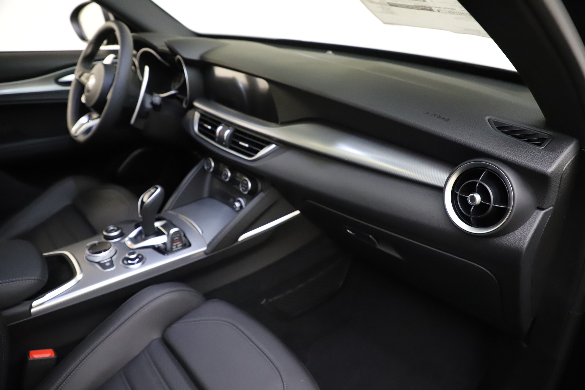 New 2020 Alfa Romeo Stelvio Ti Sport Q4 | St. Petersburg, FL