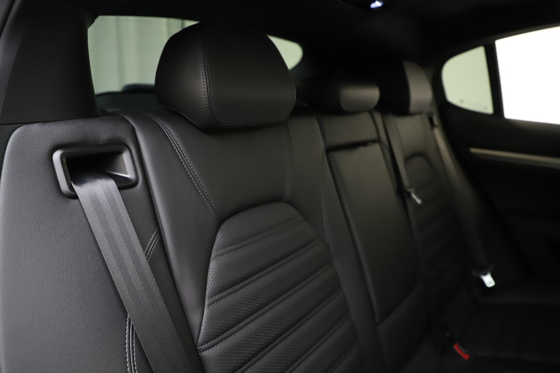 New 2020 Alfa Romeo Stelvio Ti Sport Q4 | St. Petersburg, FL