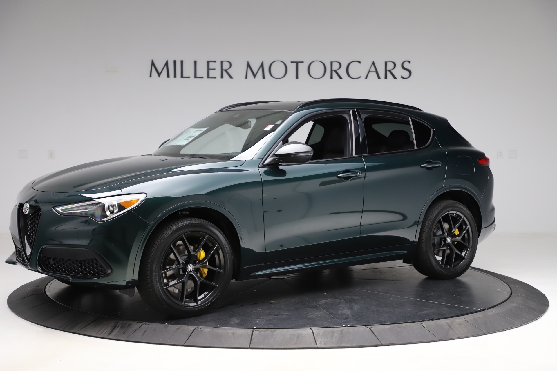 New 2020 Alfa Romeo Stelvio Ti Sport Q4 | St. Petersburg, FL