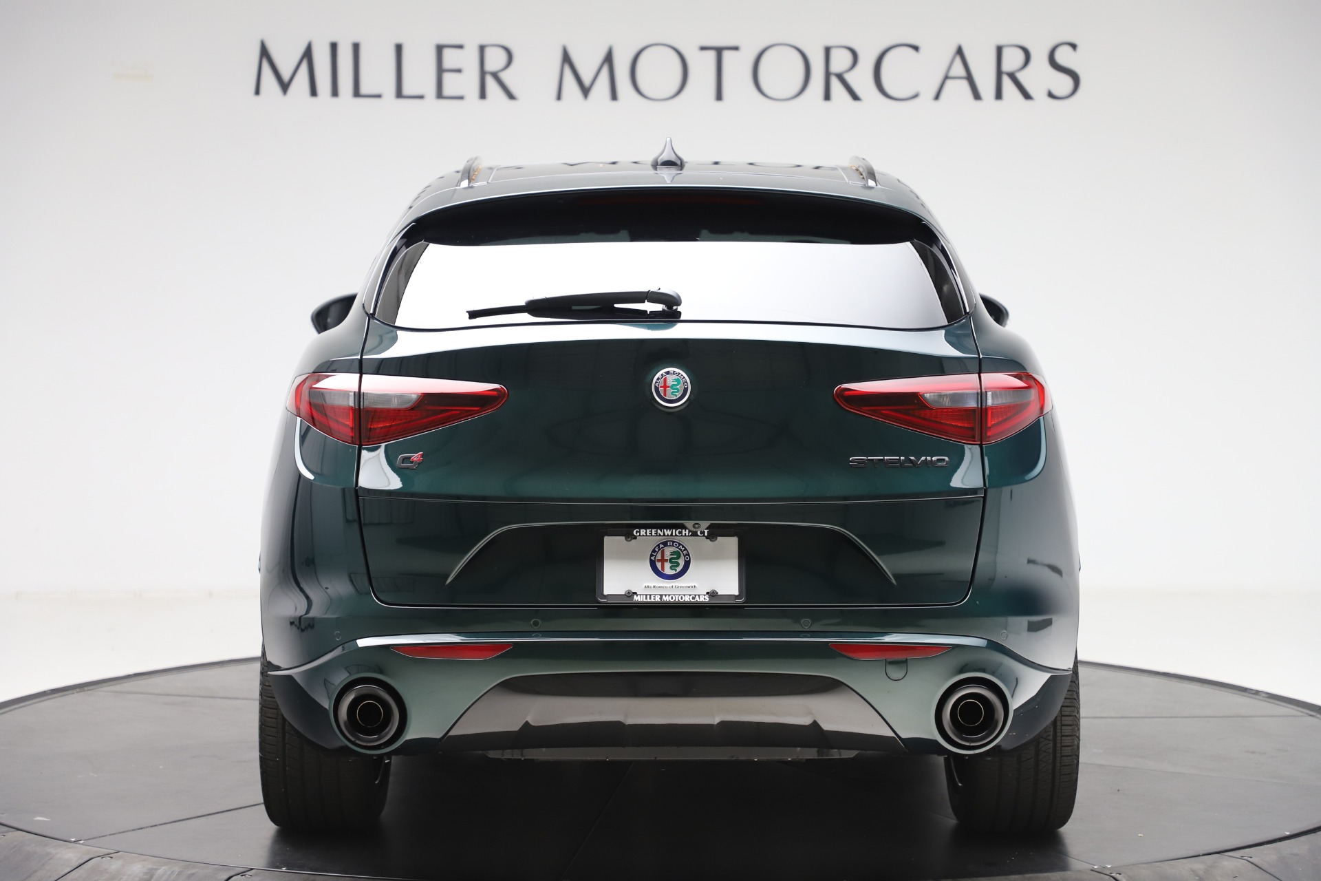New 2020 Alfa Romeo Stelvio Ti Sport Q4 | St. Petersburg, FL
