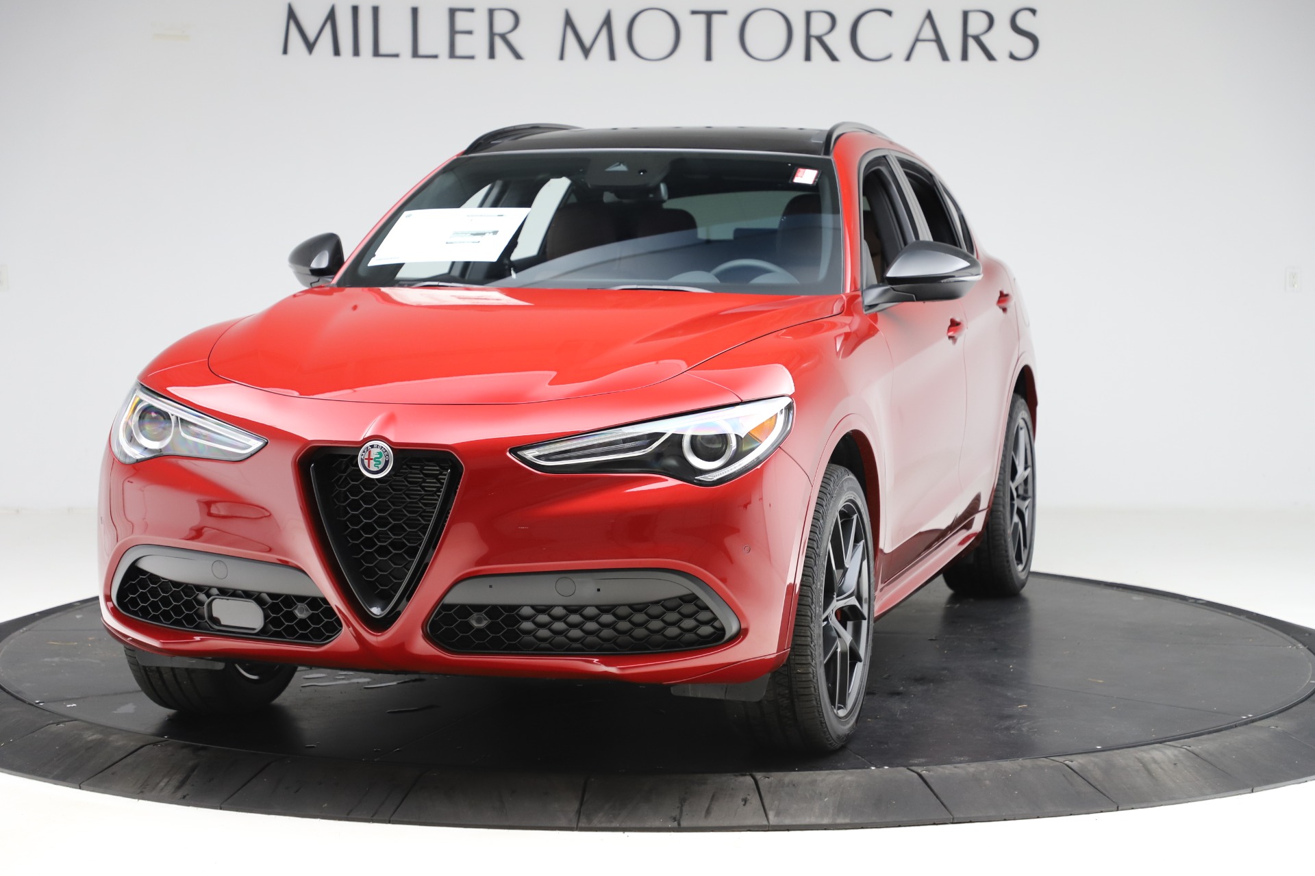 New 2020 Alfa Romeo Stelvio Ti Sport Q4 | St. Petersburg, FL