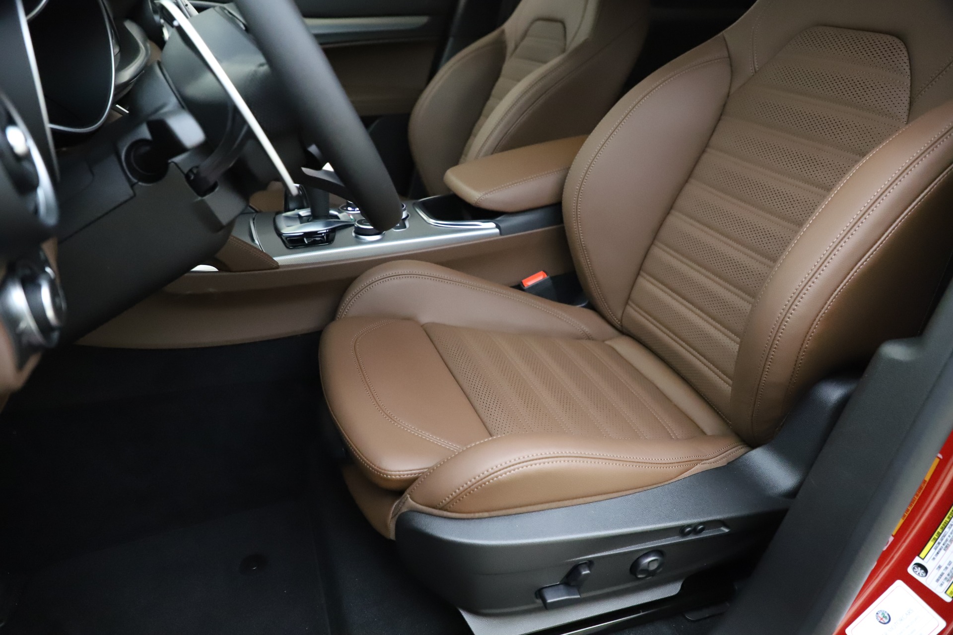 New 2020 Alfa Romeo Stelvio Ti Sport Q4 | St. Petersburg, FL