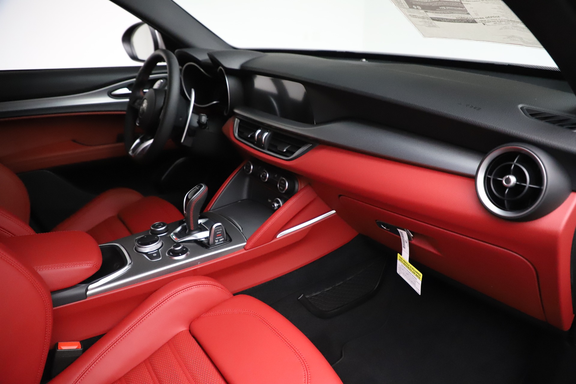 New 2020 Alfa Romeo Stelvio Ti Sport Q4 | St. Petersburg, FL