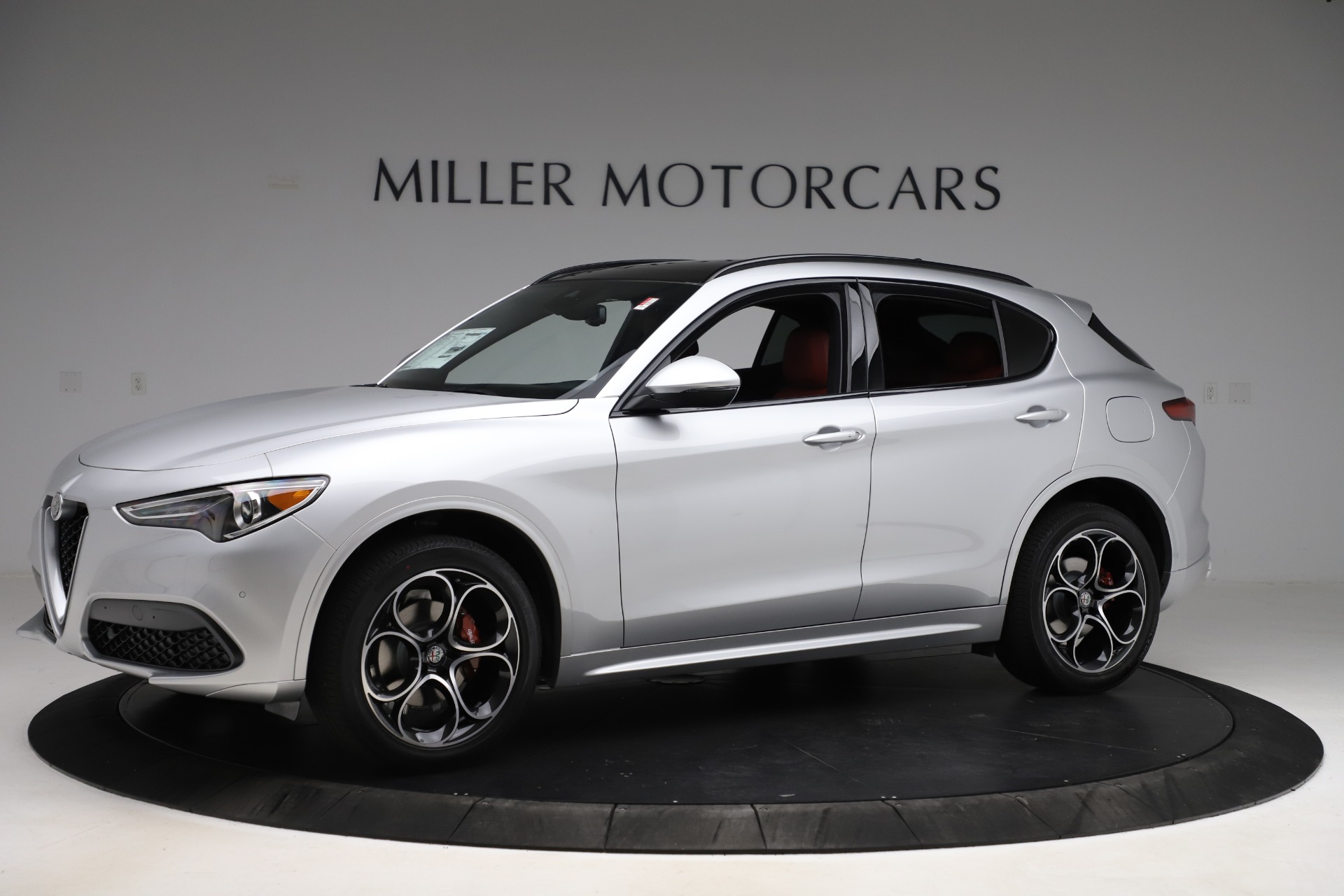 New 2020 Alfa Romeo Stelvio Ti Sport Q4 | St. Petersburg, FL