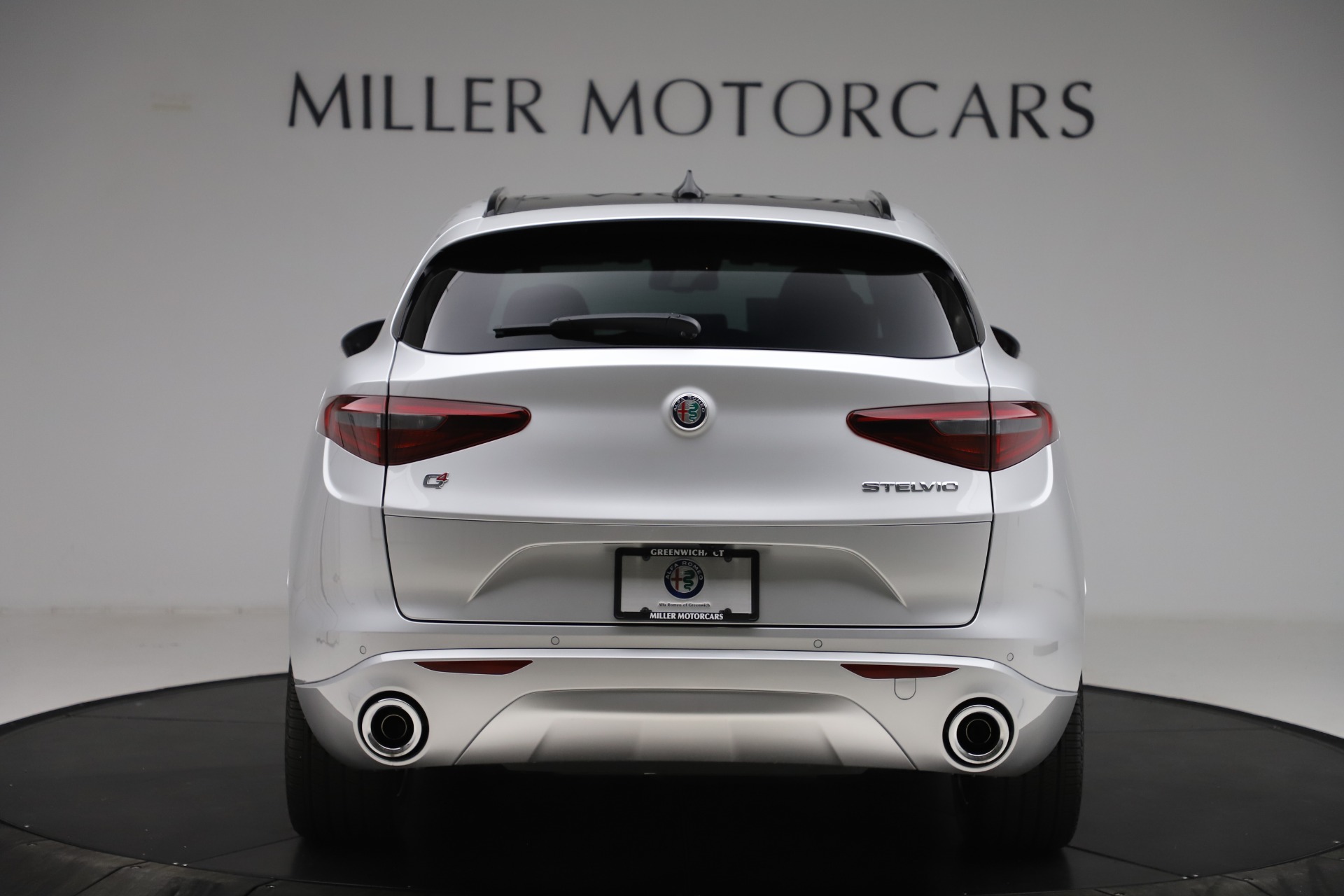 New 2020 Alfa Romeo Stelvio Ti Sport Q4 | St. Petersburg, FL