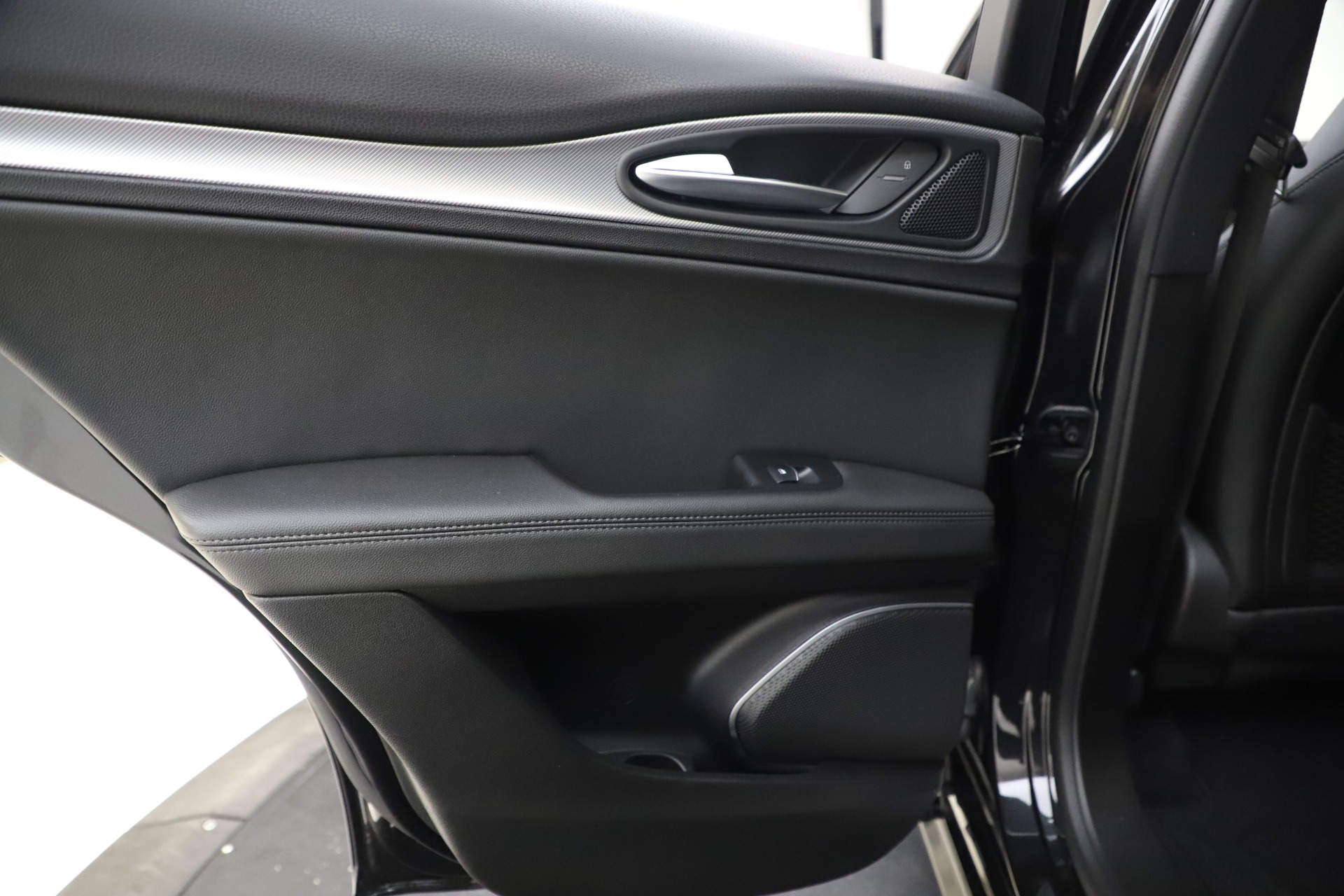New 2020 Alfa Romeo Stelvio Ti Sport Q4 | St. Petersburg, FL