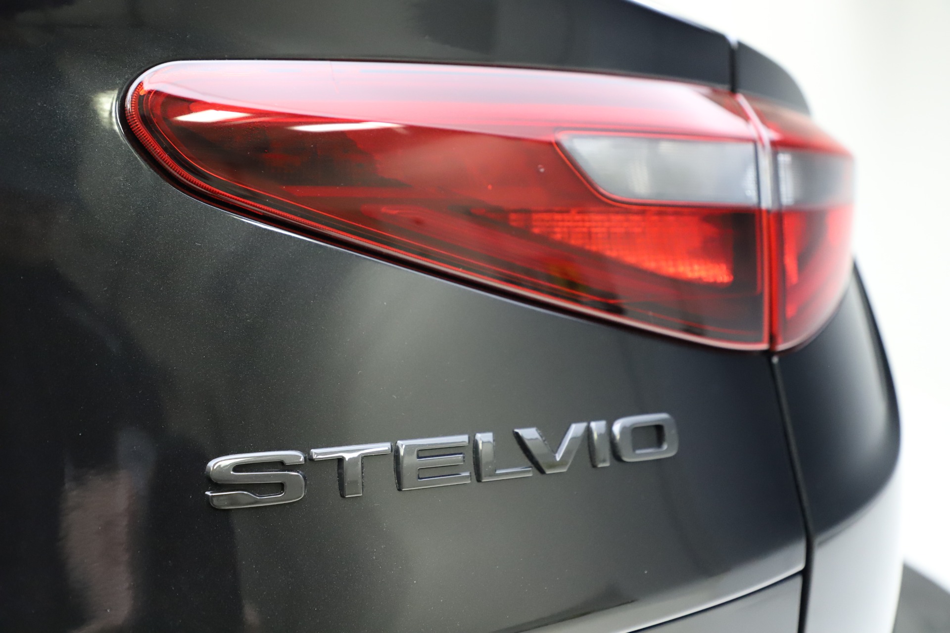 New 2020 Alfa Romeo Stelvio Ti Sport Q4 | St. Petersburg, FL