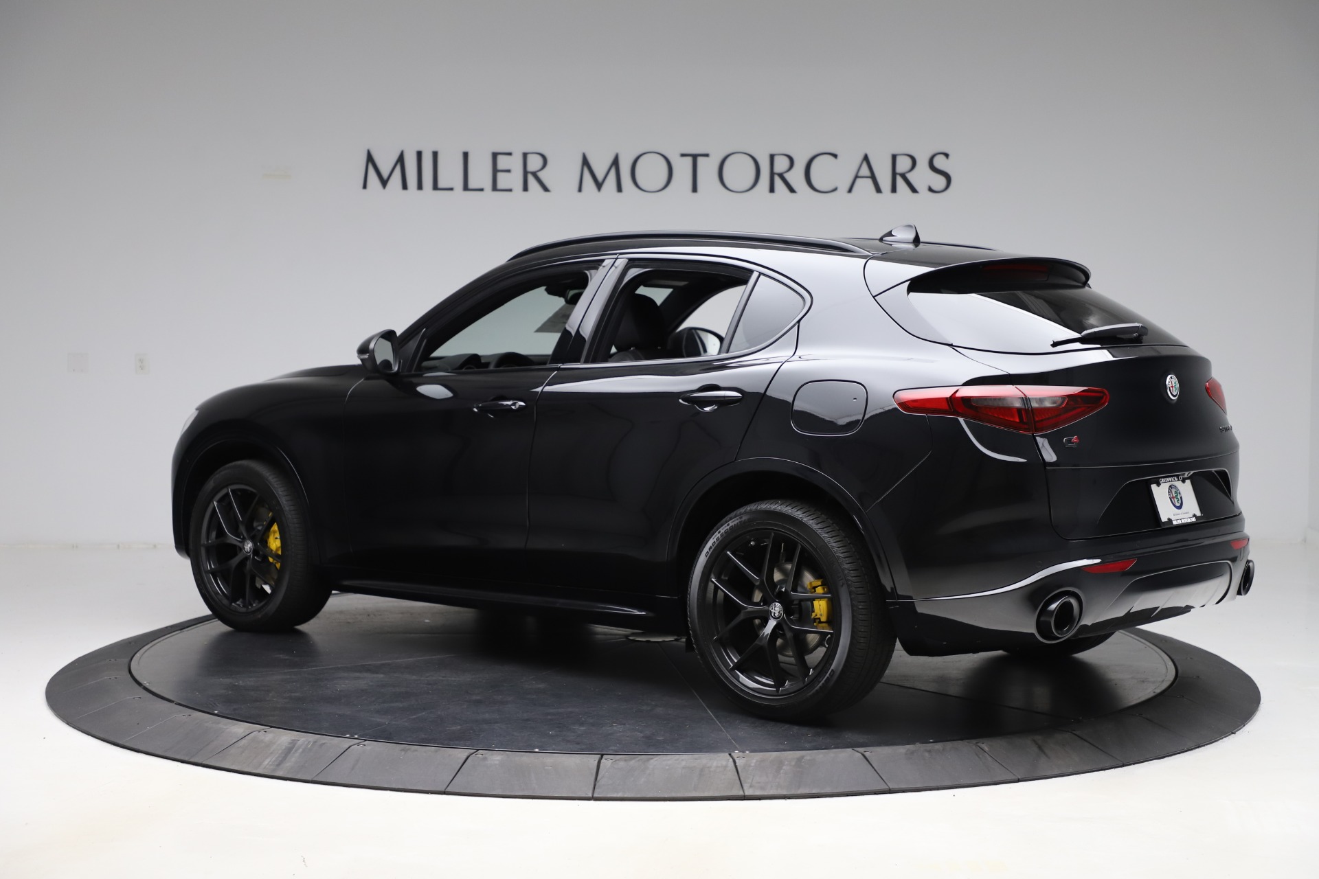 New 2020 Alfa Romeo Stelvio Ti Sport Q4 | St. Petersburg, FL