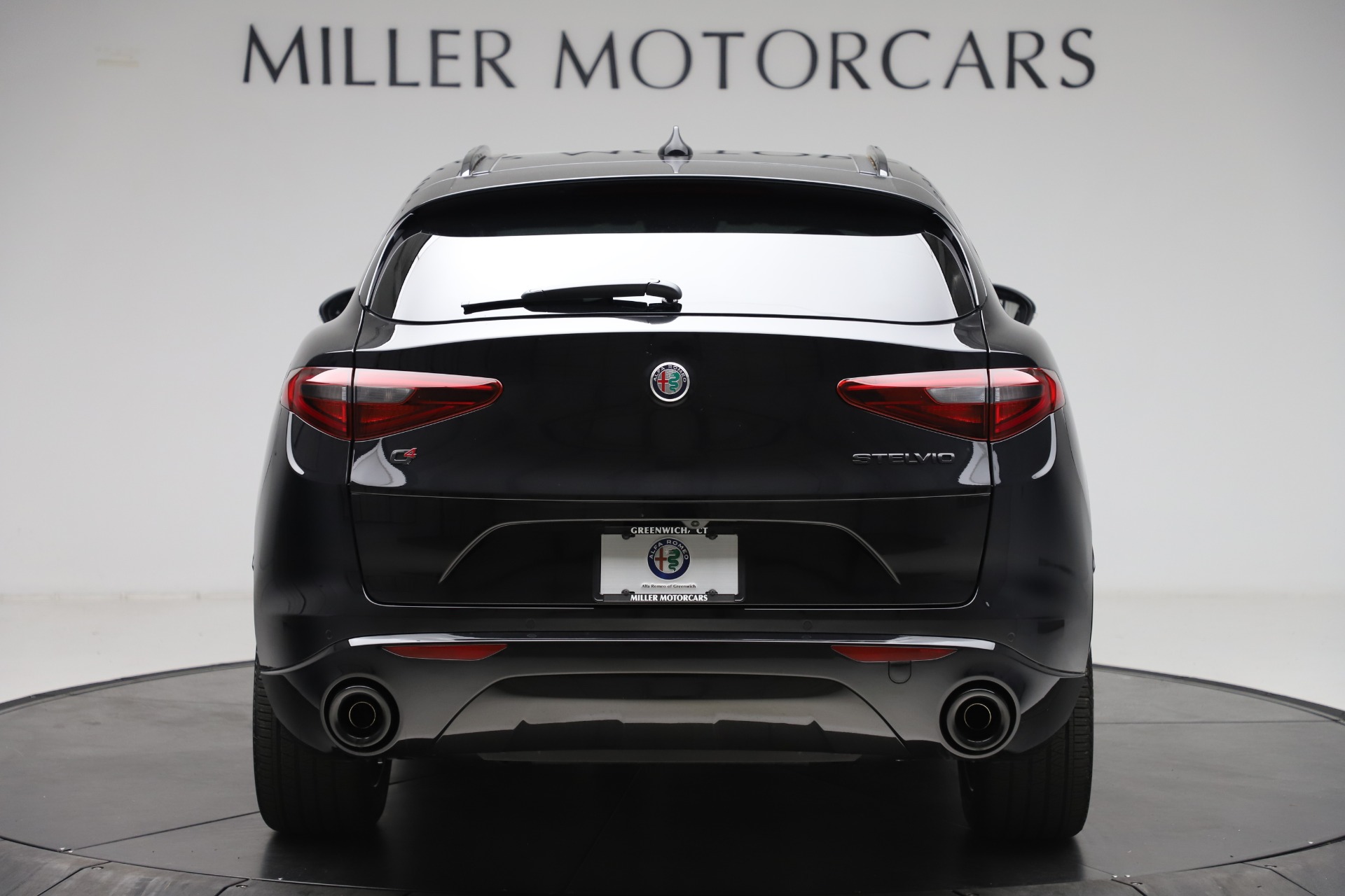 New 2020 Alfa Romeo Stelvio Ti Sport Q4 | St. Petersburg, FL