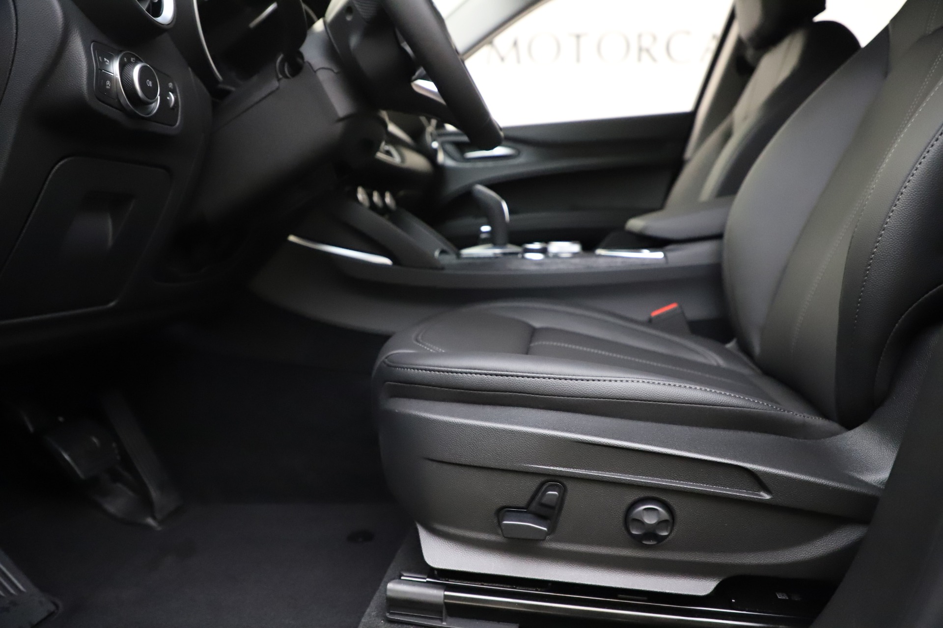 New 2020 Alfa Romeo Stelvio Sport Q4 | St. Petersburg, FL