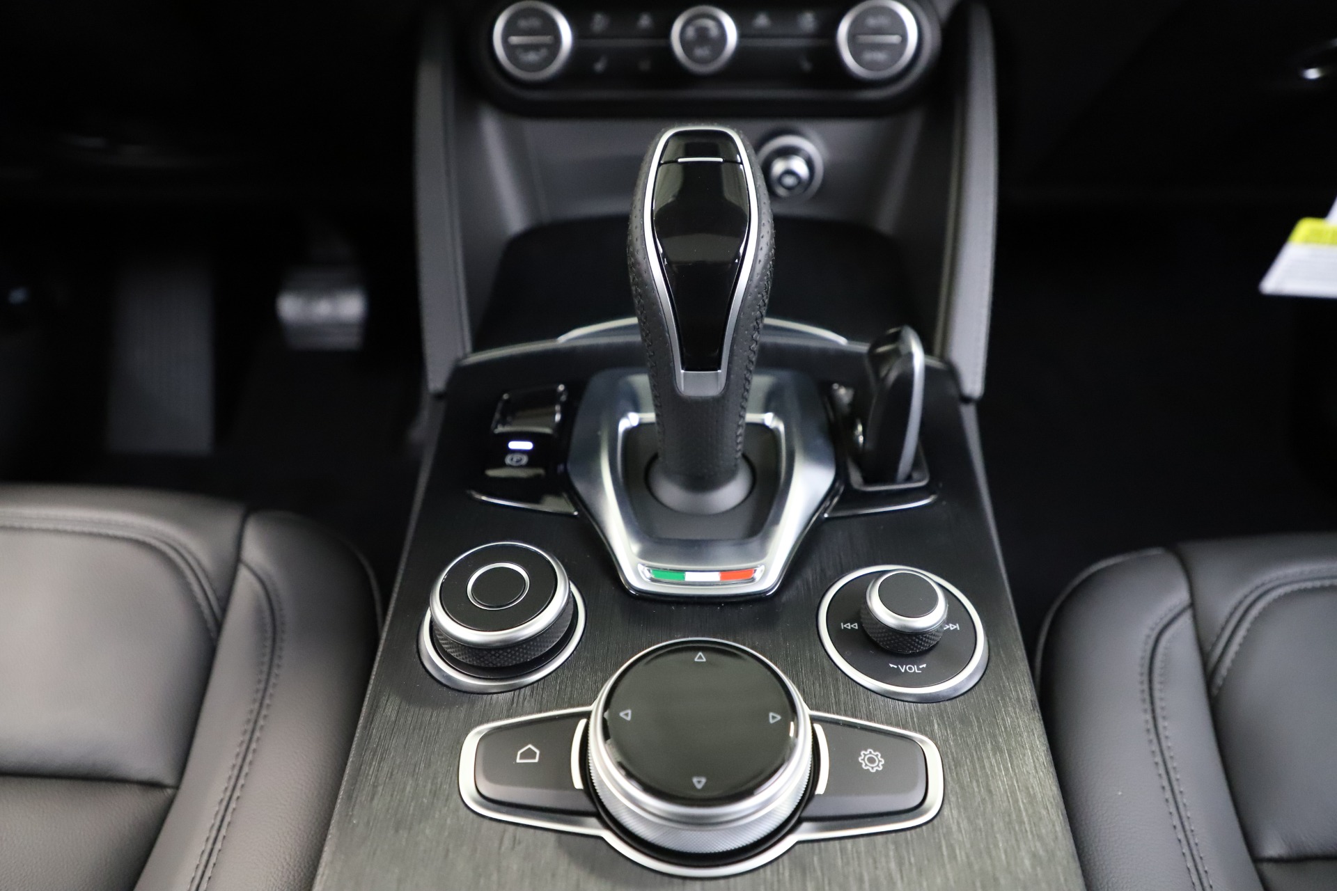 New 2020 Alfa Romeo Stelvio Sport Q4 | St. Petersburg, FL