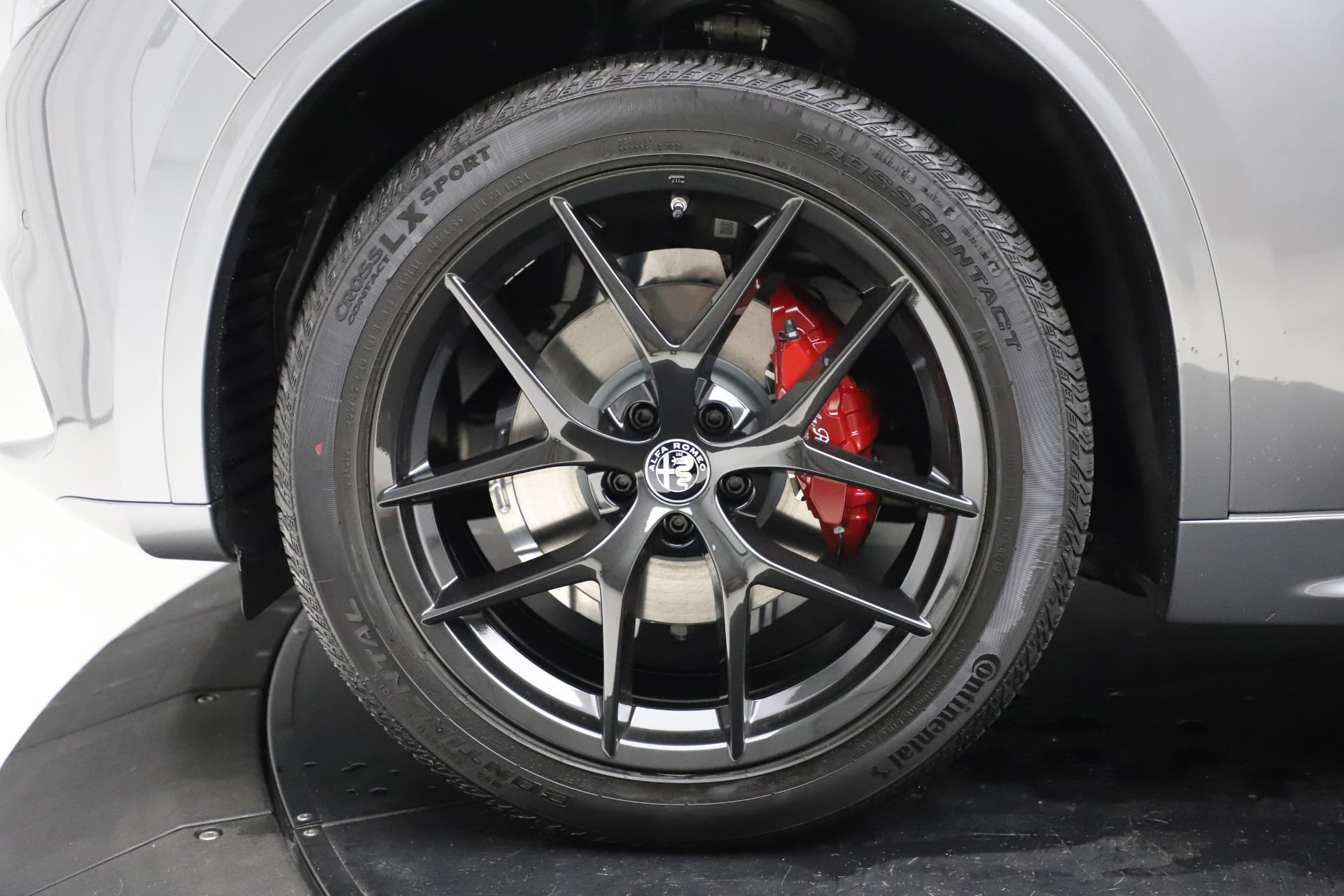 New 2020 Alfa Romeo Stelvio Sport Q4 | St. Petersburg, FL