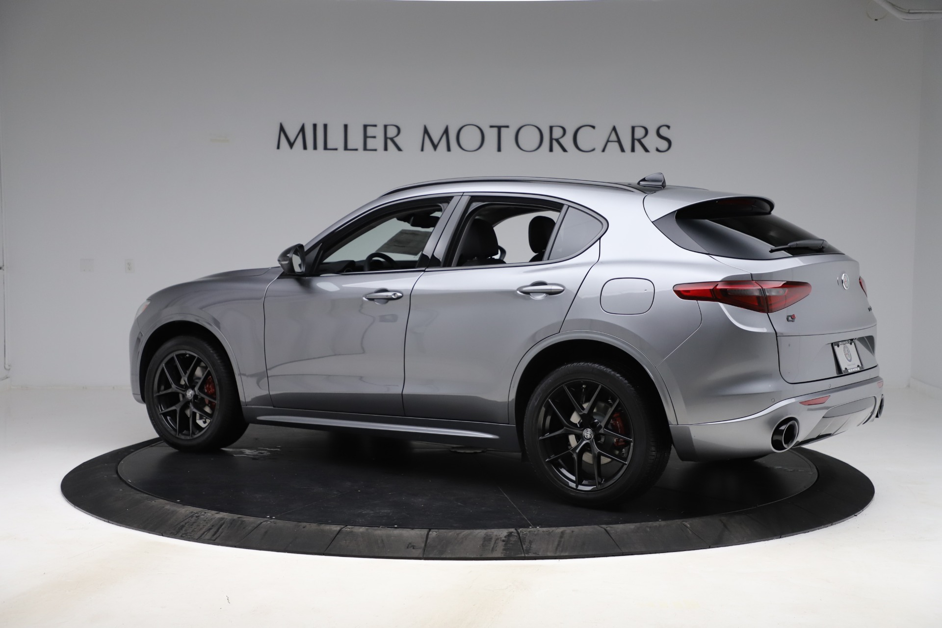 New 2020 Alfa Romeo Stelvio Sport Q4 | St. Petersburg, FL