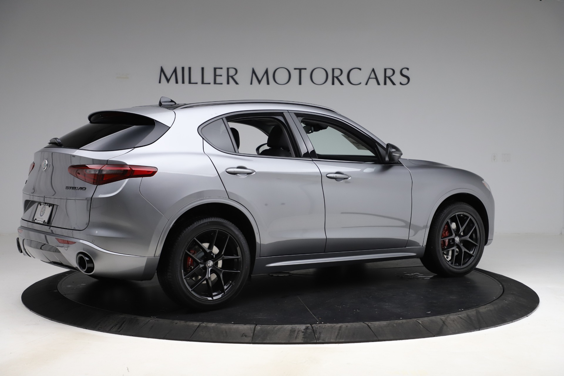 New 2020 Alfa Romeo Stelvio Sport Q4 | St. Petersburg, FL