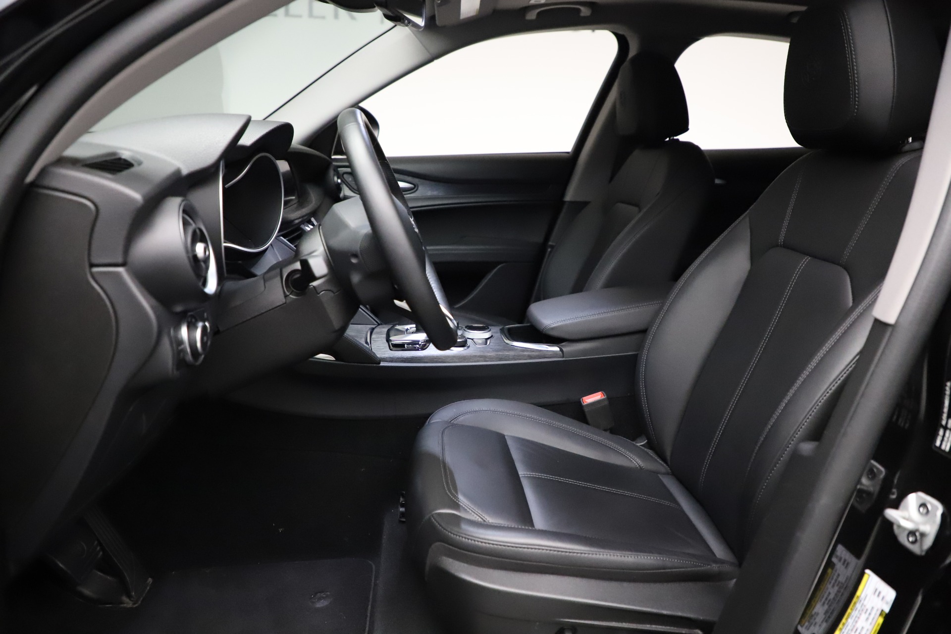 New 2020 Alfa Romeo Stelvio Q4 | St. Petersburg, FL