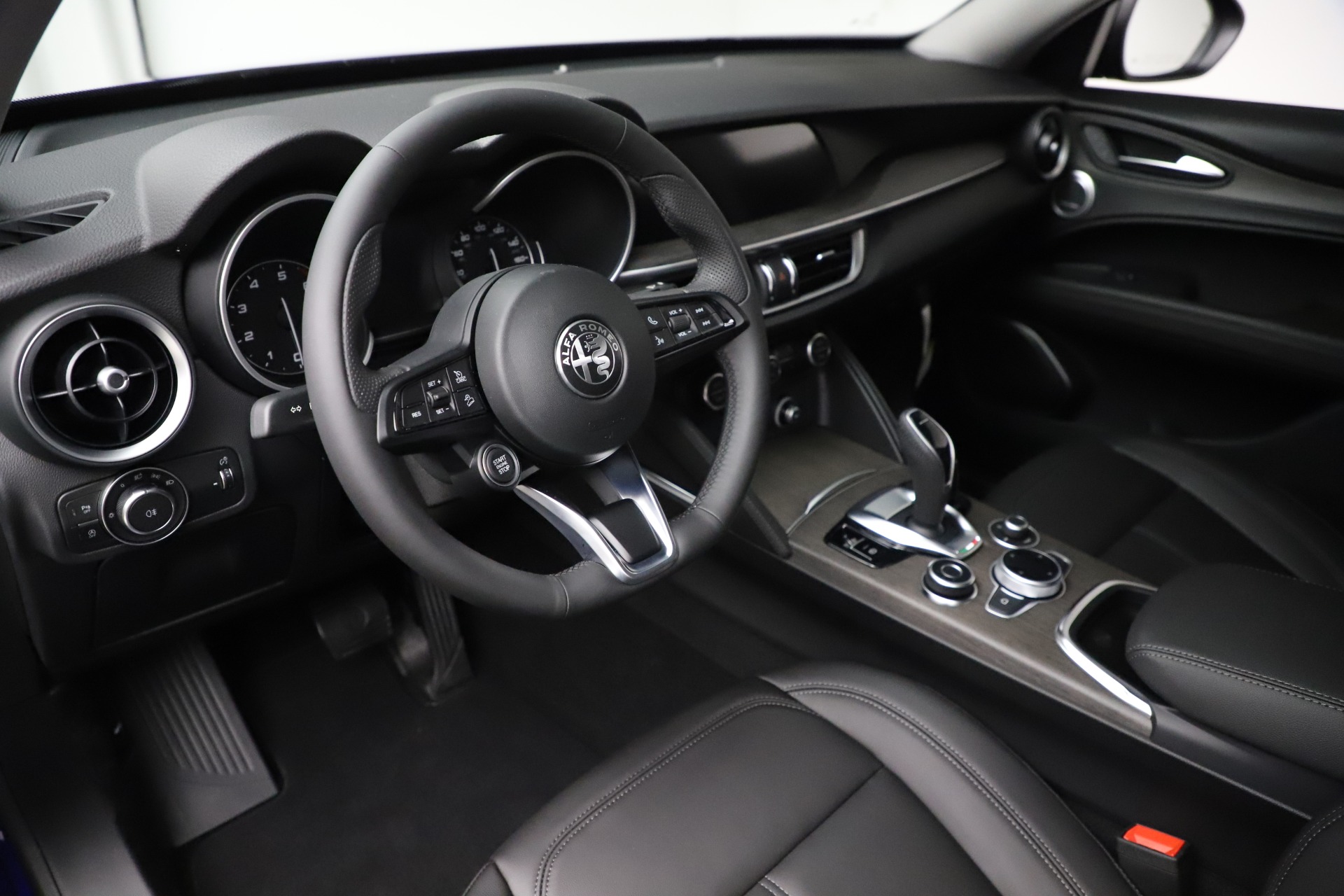 New 2020 Alfa Romeo Stelvio Ti Q4 | St. Petersburg, FL