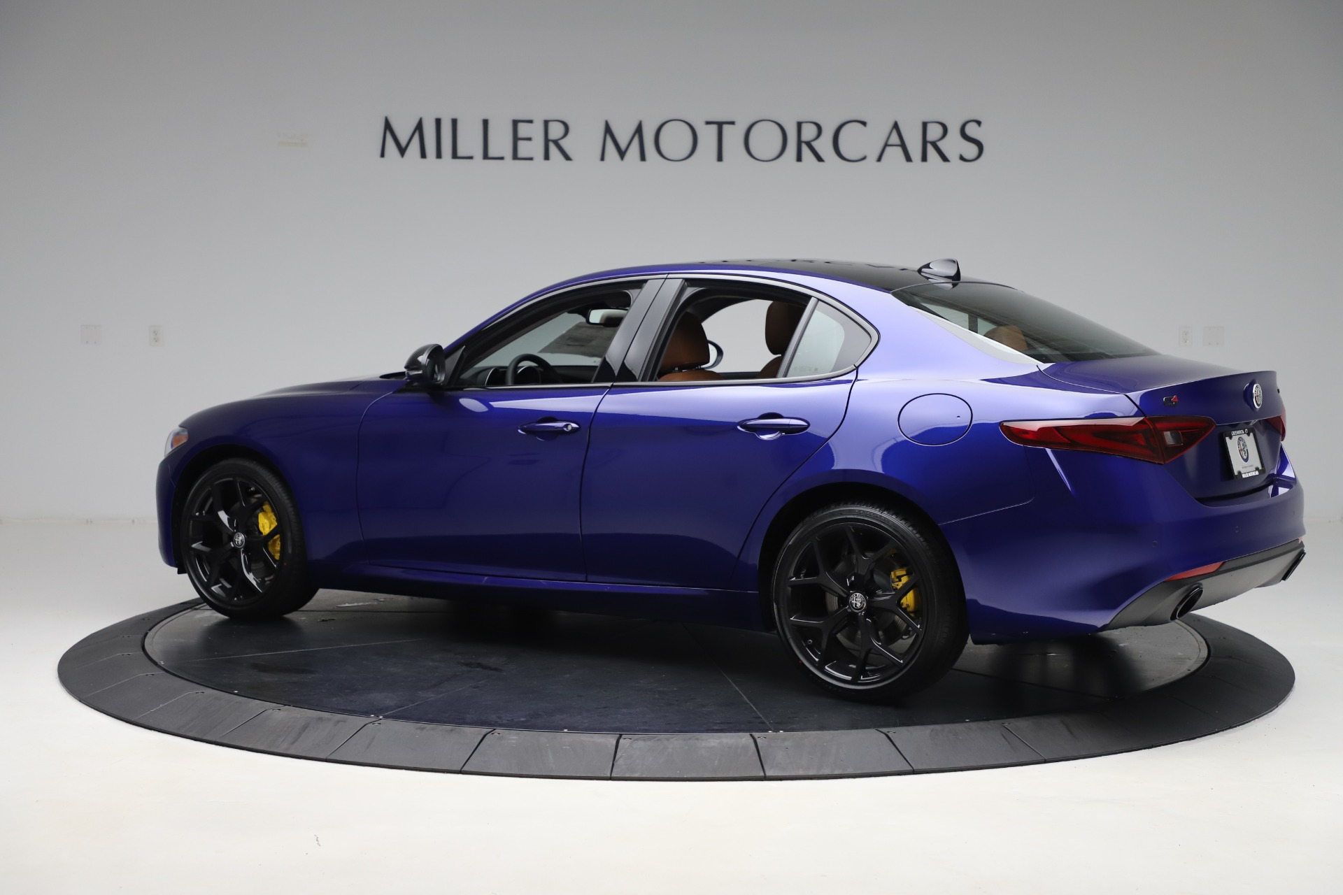 New 2020 Alfa Romeo Giulia Ti Q4 | St. Petersburg, FL
