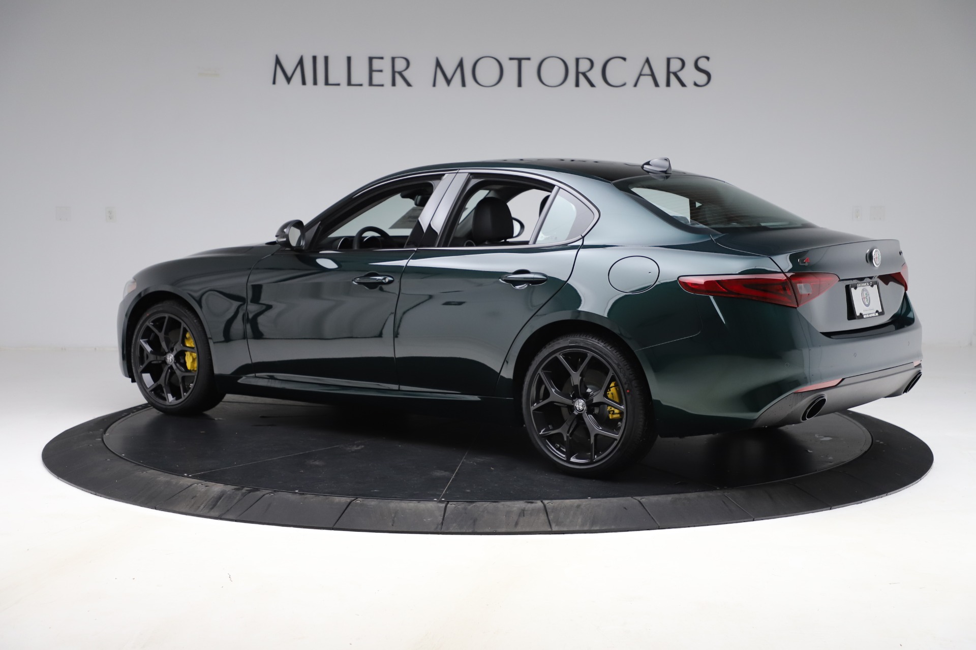 New 2020 Alfa Romeo Giulia Ti Q4 | St. Petersburg, FL