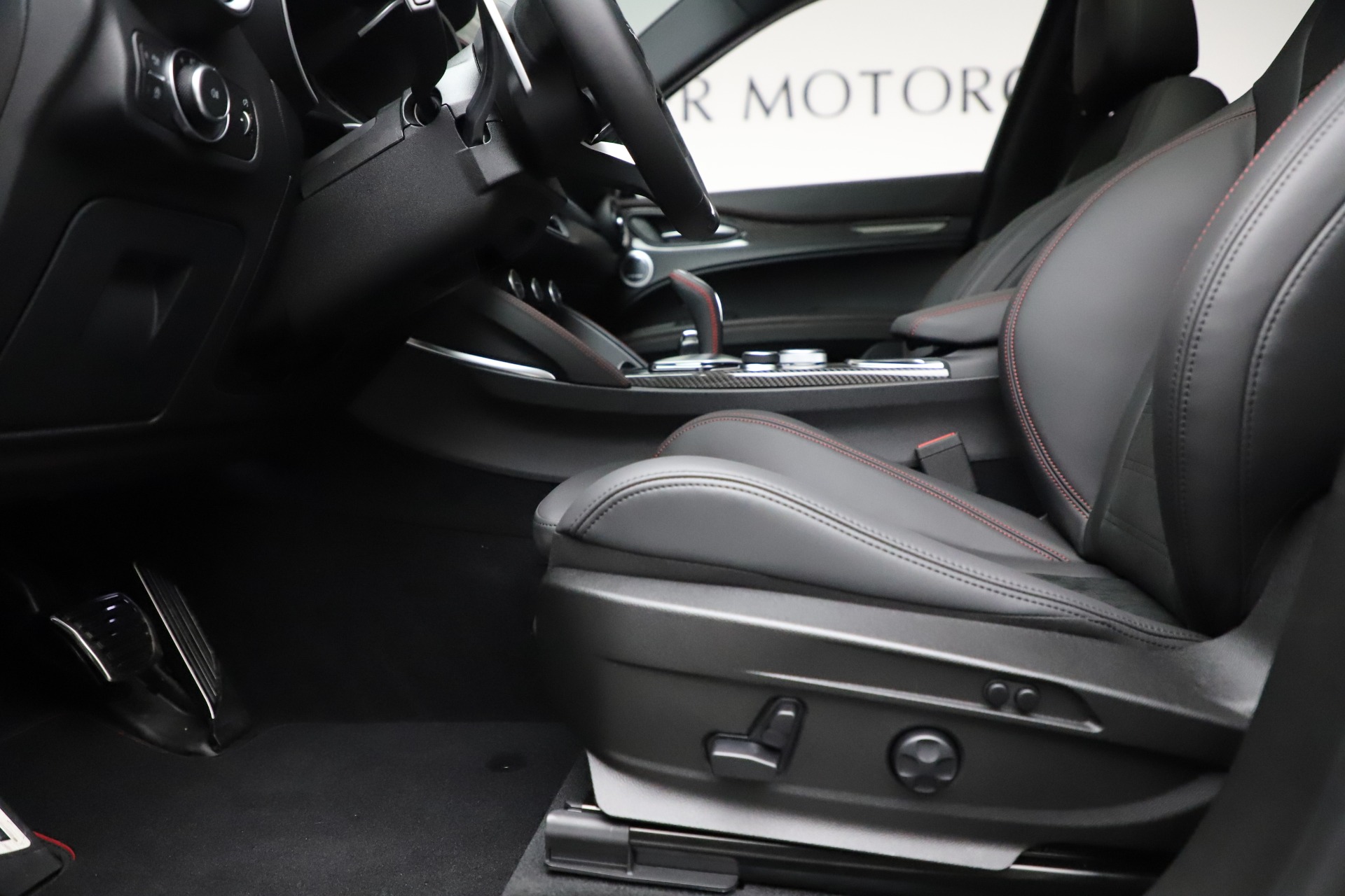 New 2020 Alfa Romeo Stelvio Quadrifoglio | St. Petersburg, FL