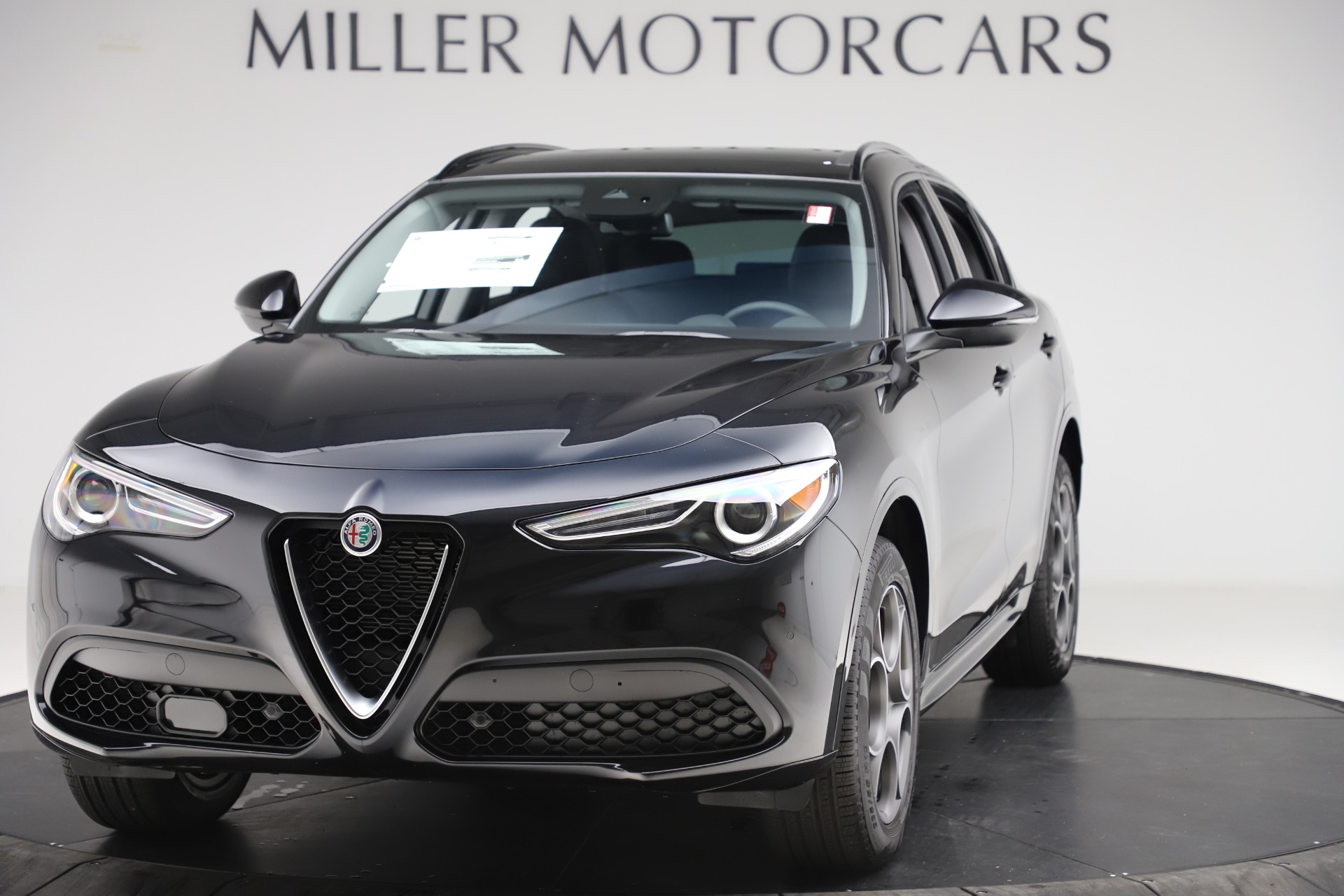 New 2020 Alfa Romeo Stelvio Sport Q4 | St. Petersburg, FL