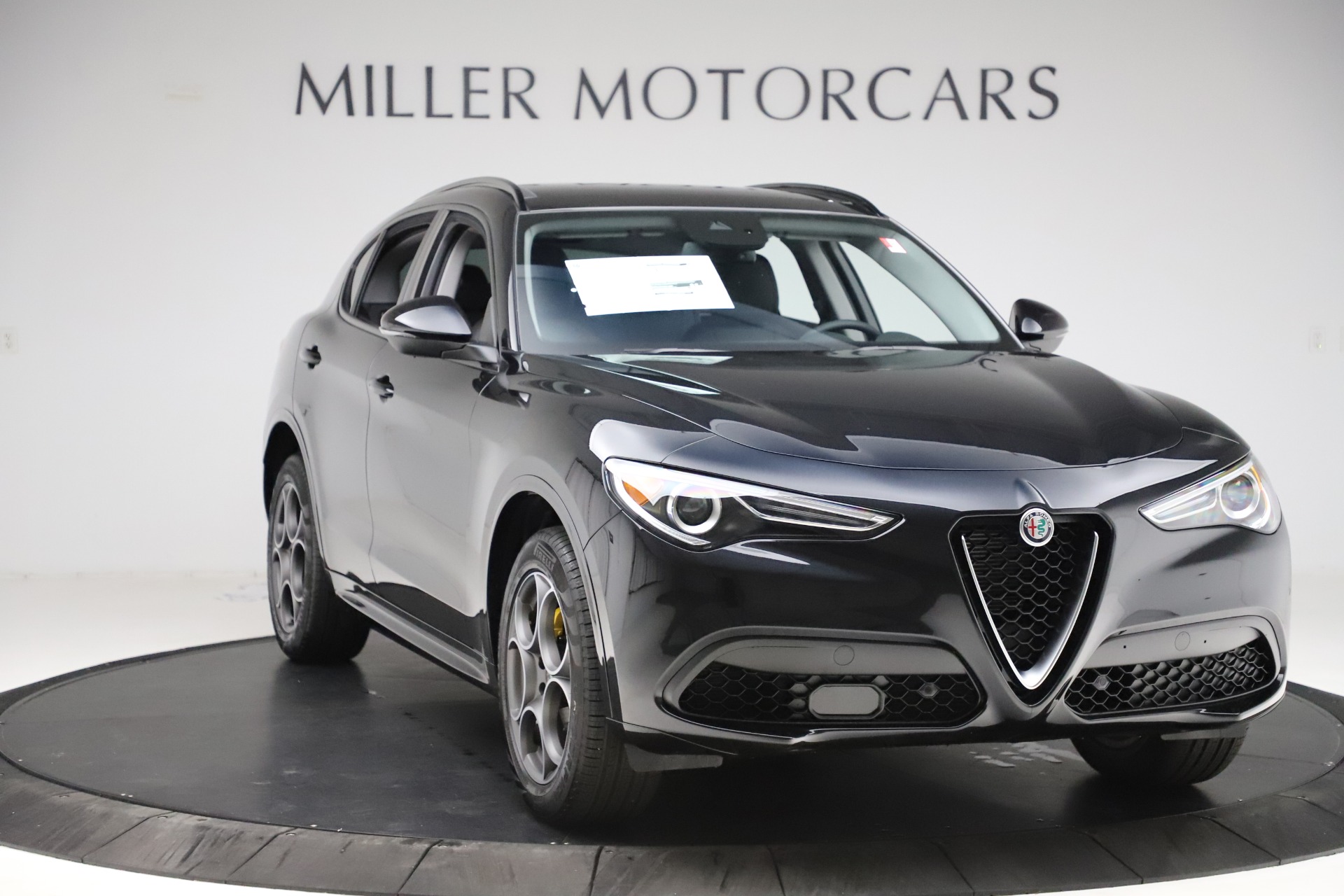 New 2020 Alfa Romeo Stelvio Sport Q4 | St. Petersburg, FL