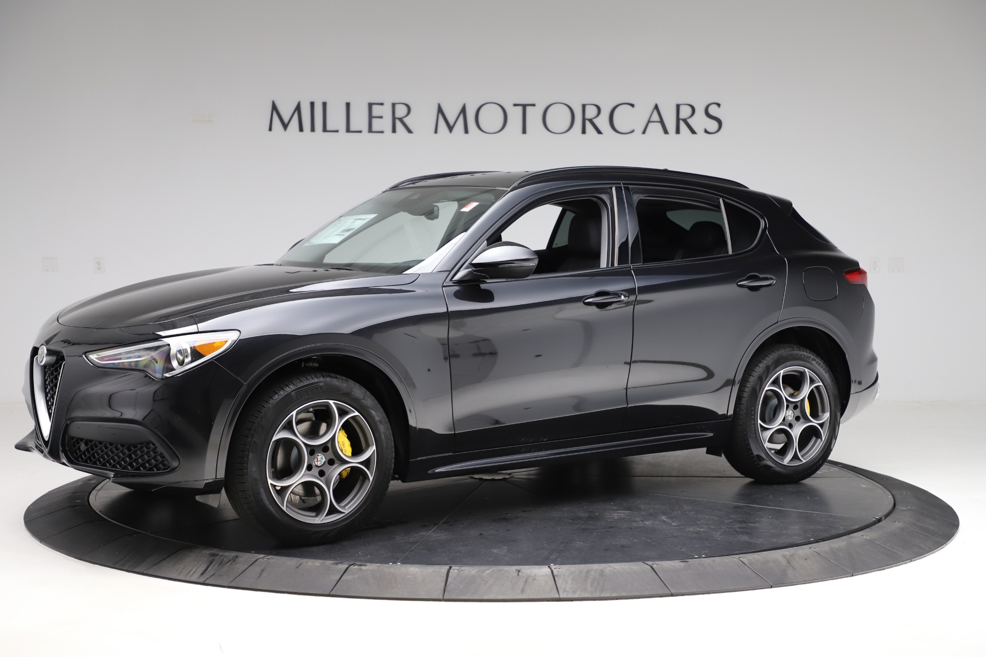 New 2020 Alfa Romeo Stelvio Sport Q4 | St. Petersburg, FL