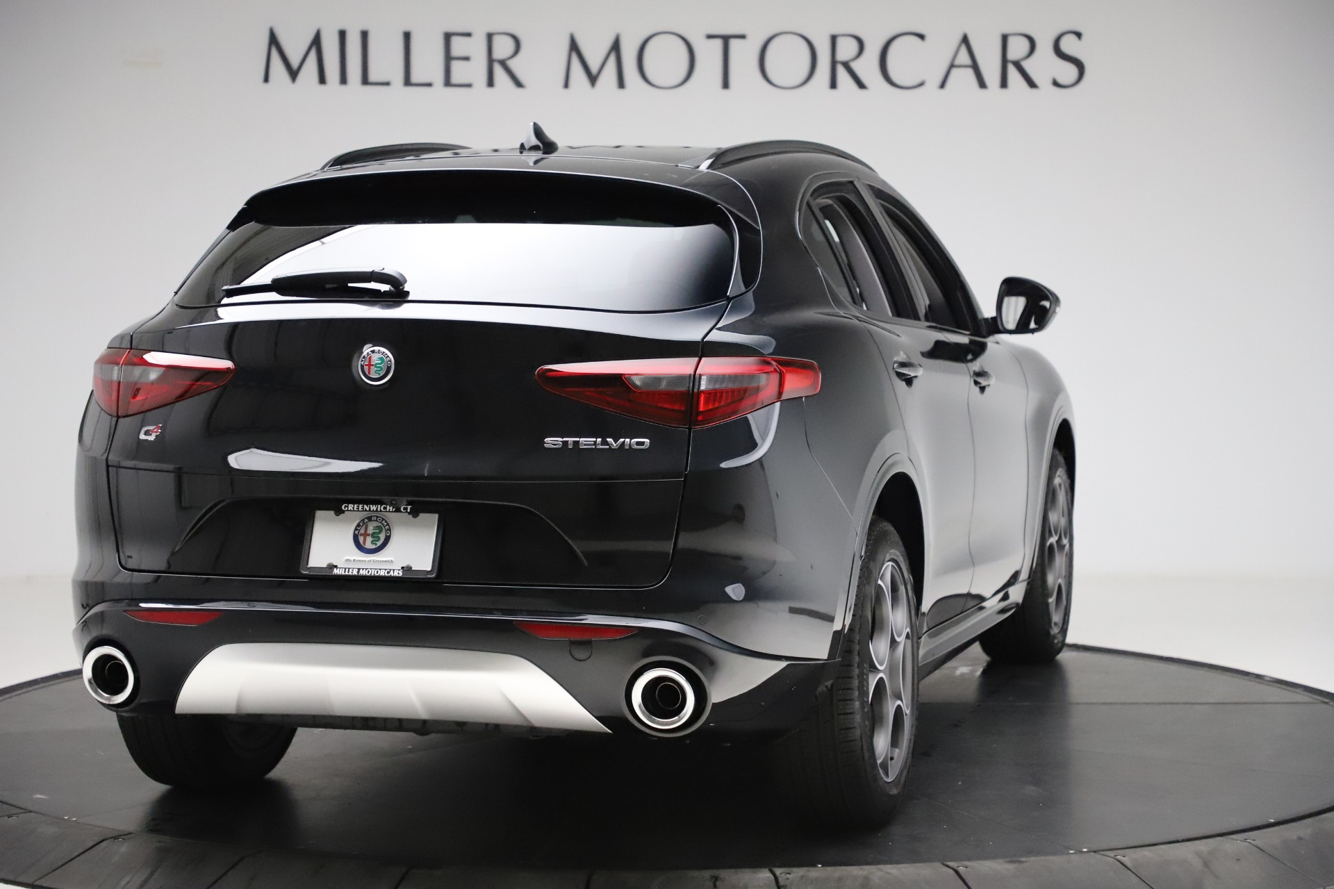 New 2020 Alfa Romeo Stelvio Sport Q4 | St. Petersburg, FL