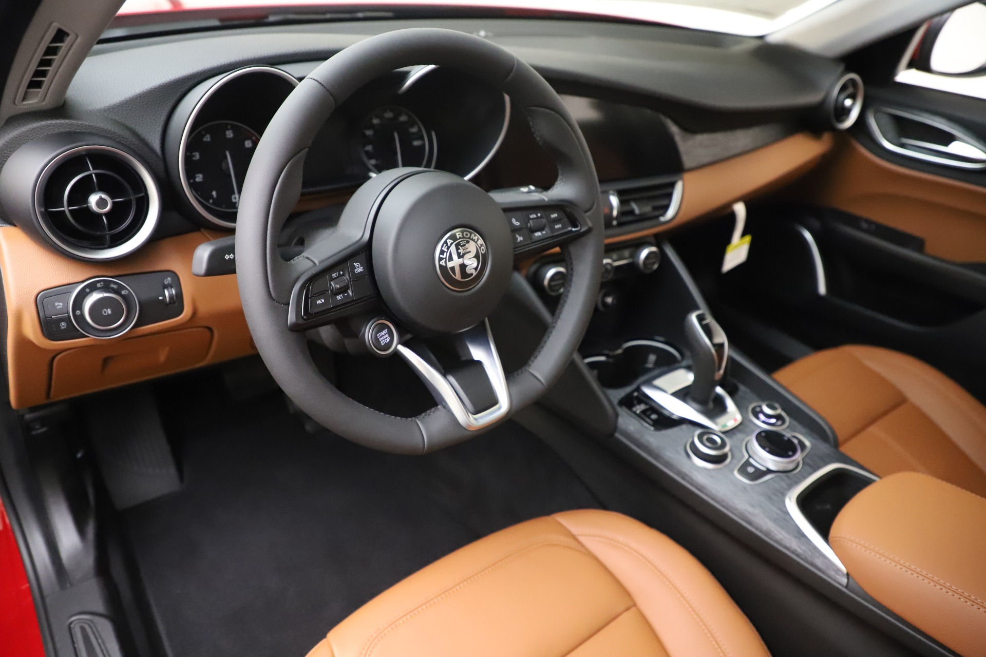 New 2020 Alfa Romeo Giulia Q4 | St. Petersburg, FL