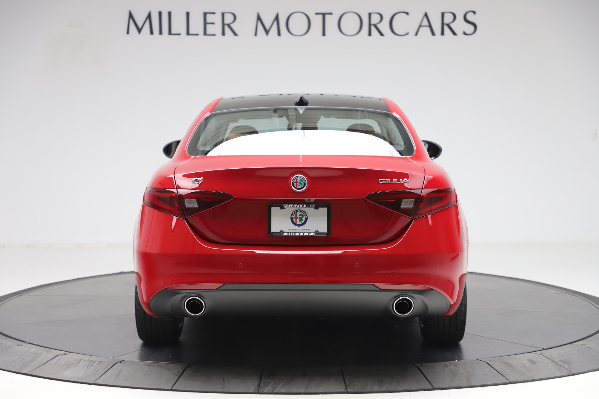 New 2020 Alfa Romeo Giulia Q4 | St. Petersburg, FL