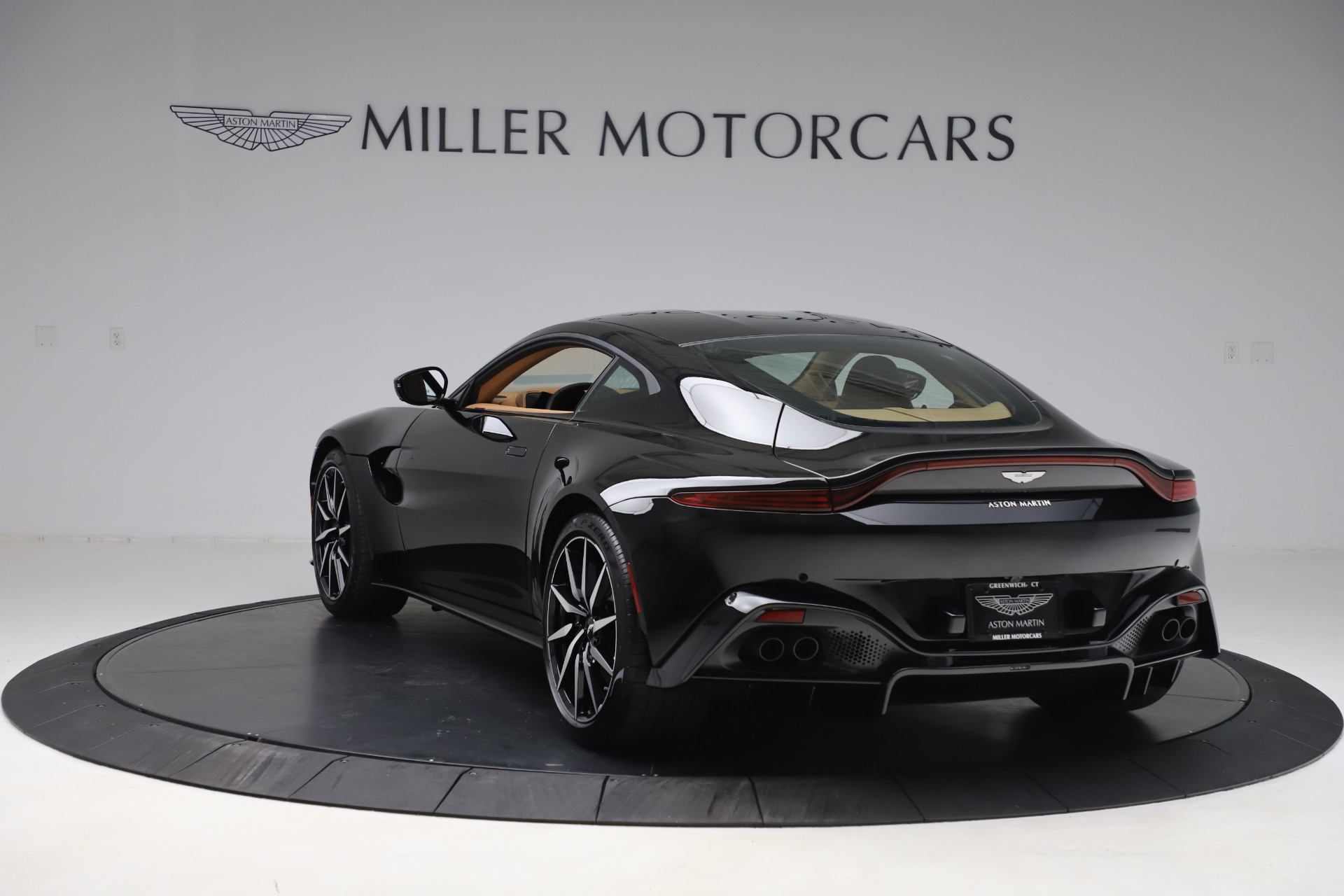 New 2020 Aston Martin Vantage Coupe | St. Petersburg, FL