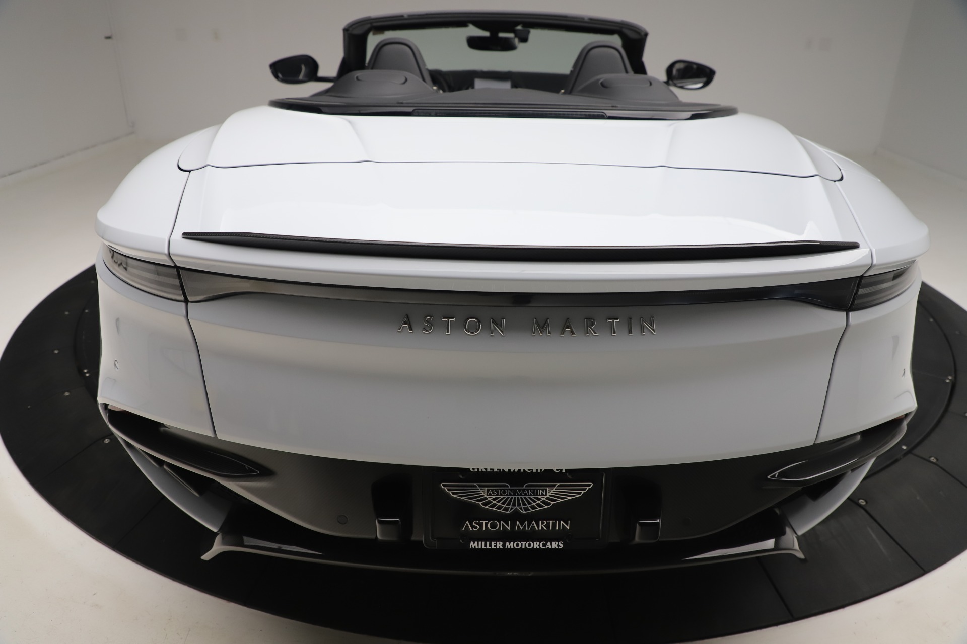 New 2020 Aston Martin DBS Superleggera Volante Convertible | St. Petersburg, FL